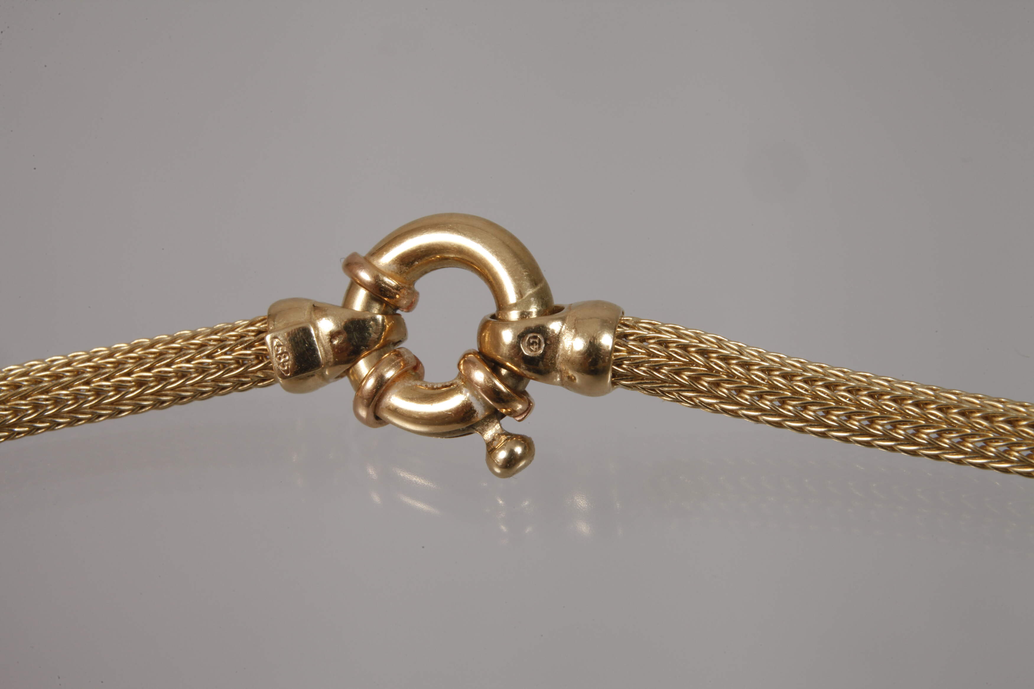Gold necklace - Image 3 of 3