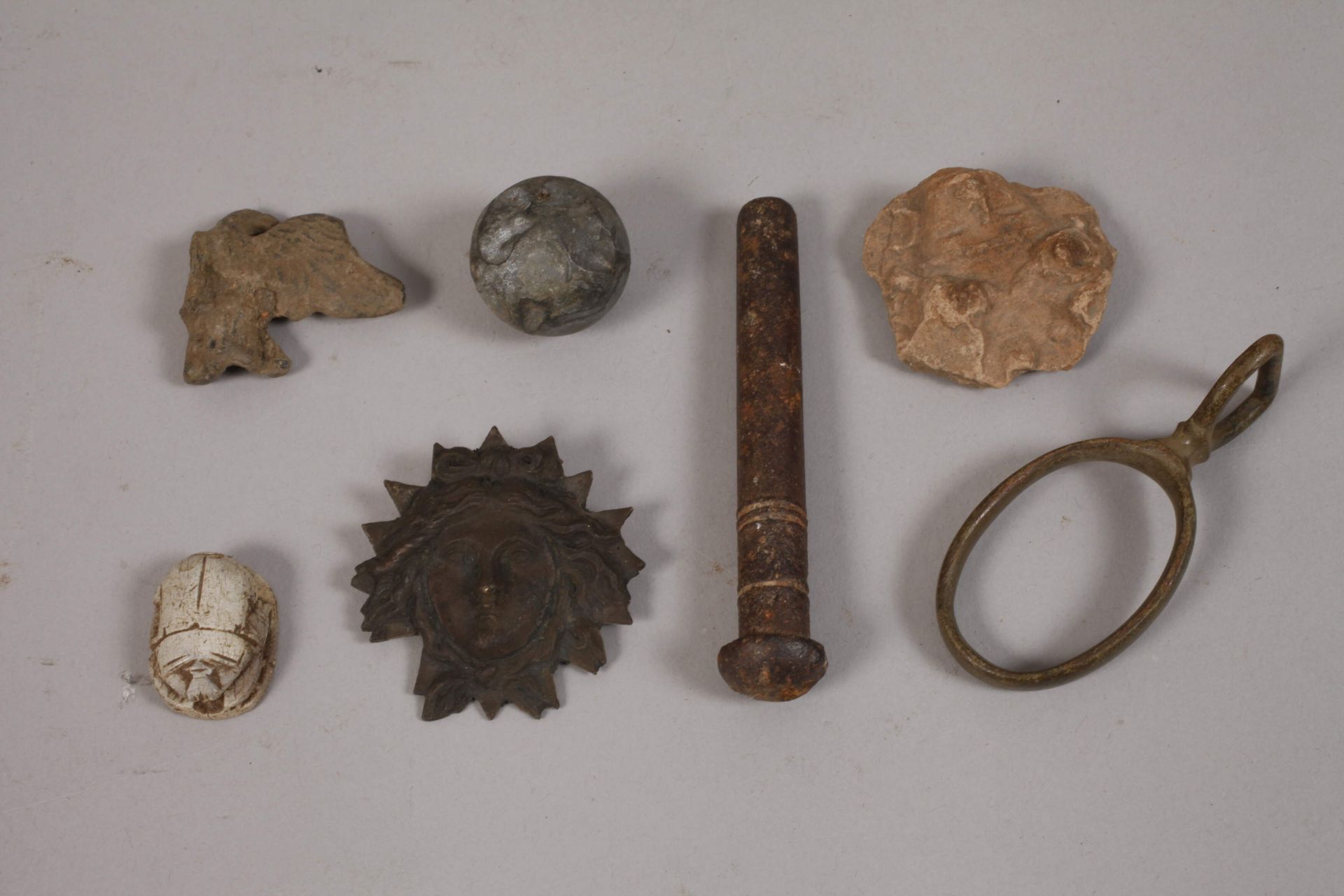 Convolute of antique artefacts - Image 2 of 9