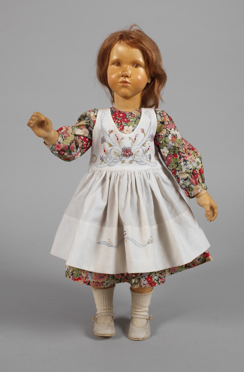 Regina Sandreuter wooden doll "Fiona"