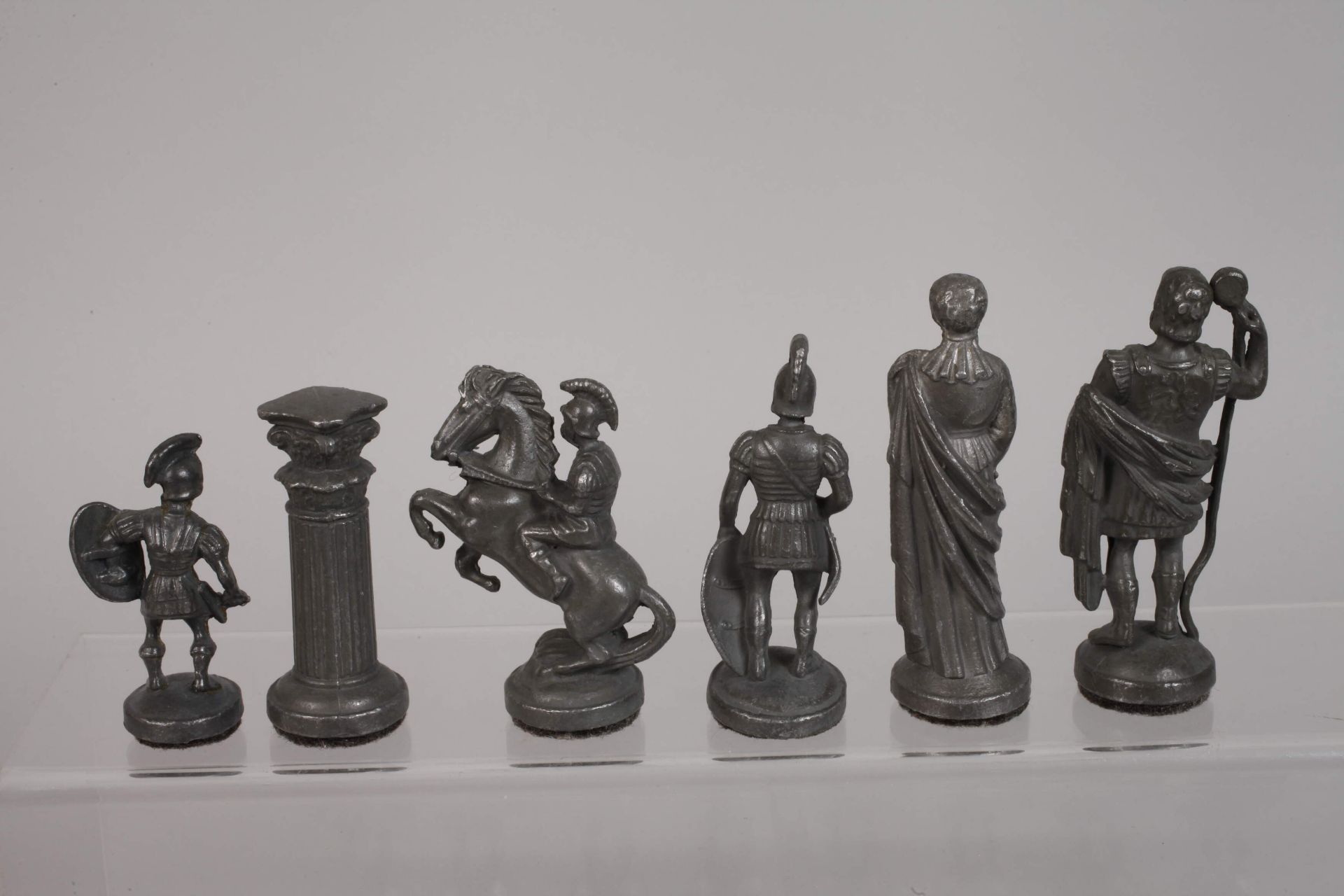 Pewter chess set - Image 3 of 3