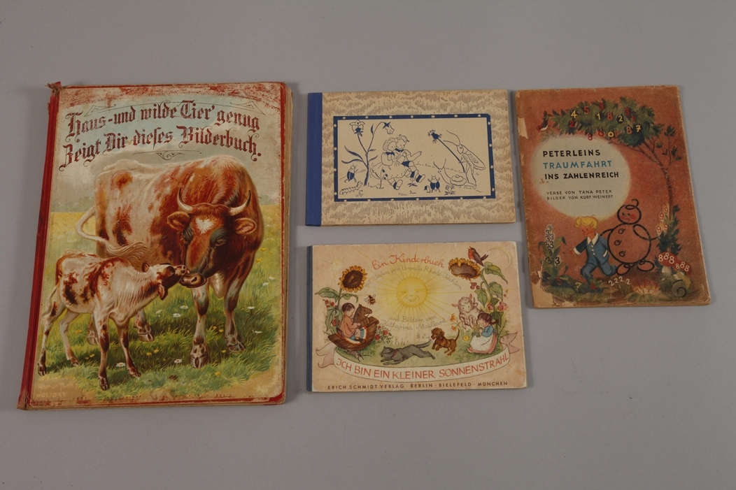 Convolute of children's books - Image 3 of 3