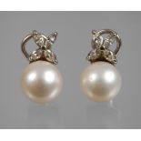 Paar Ohrringe mit Perlen und Diamanten