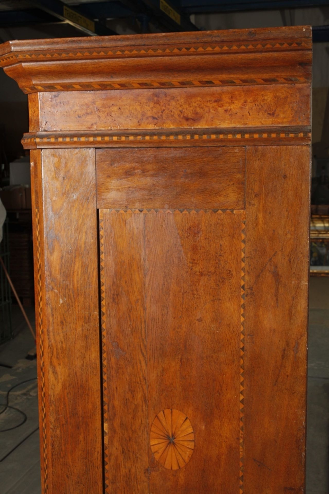 Large hall cupboard - Image 11 of 11