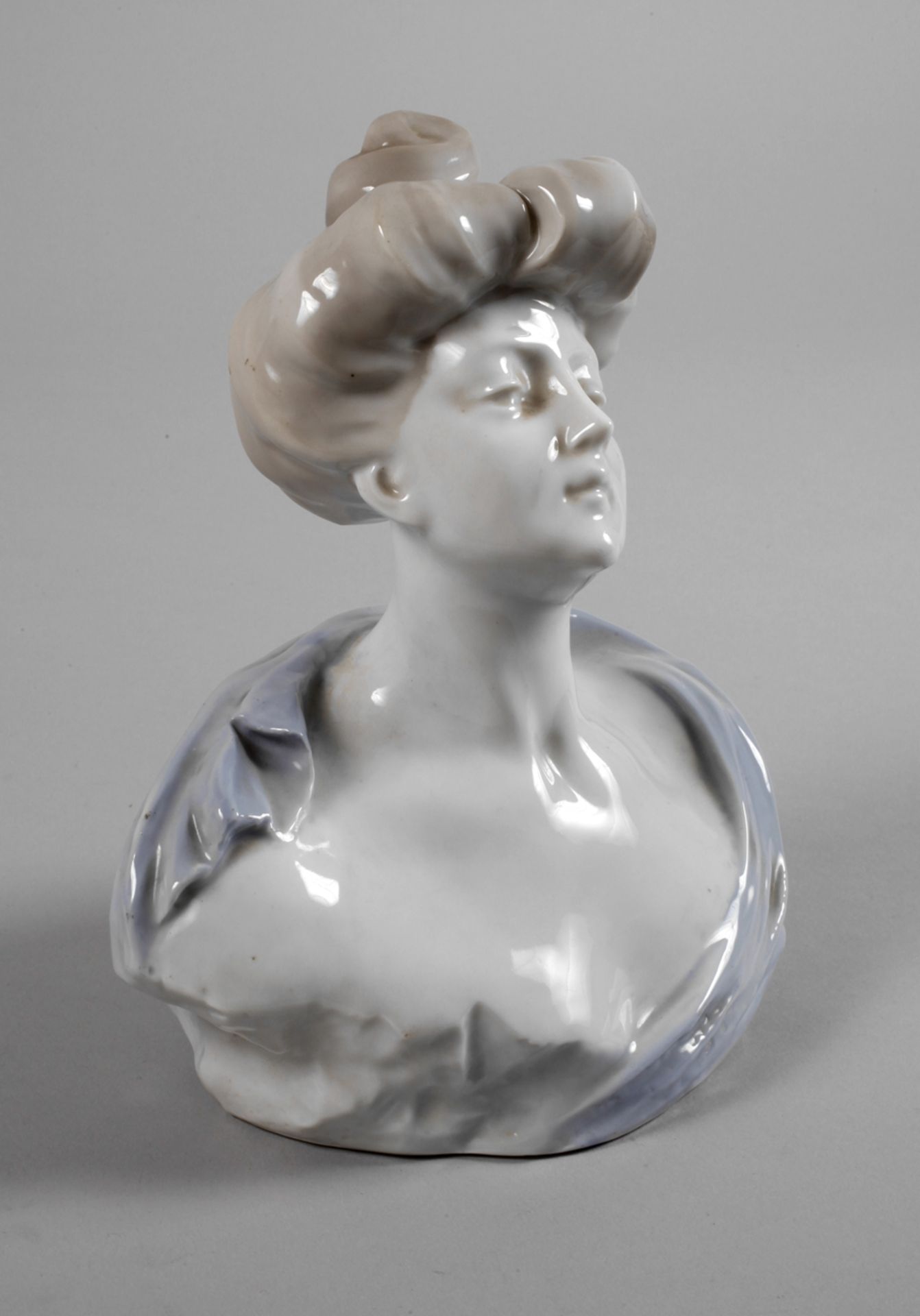 Fritz Krug Pegnitz Lady's Bust Art Nouveau