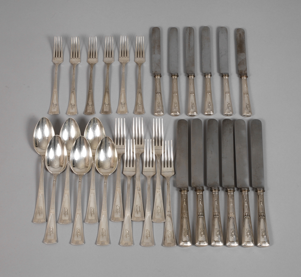 Silver cutlery for six