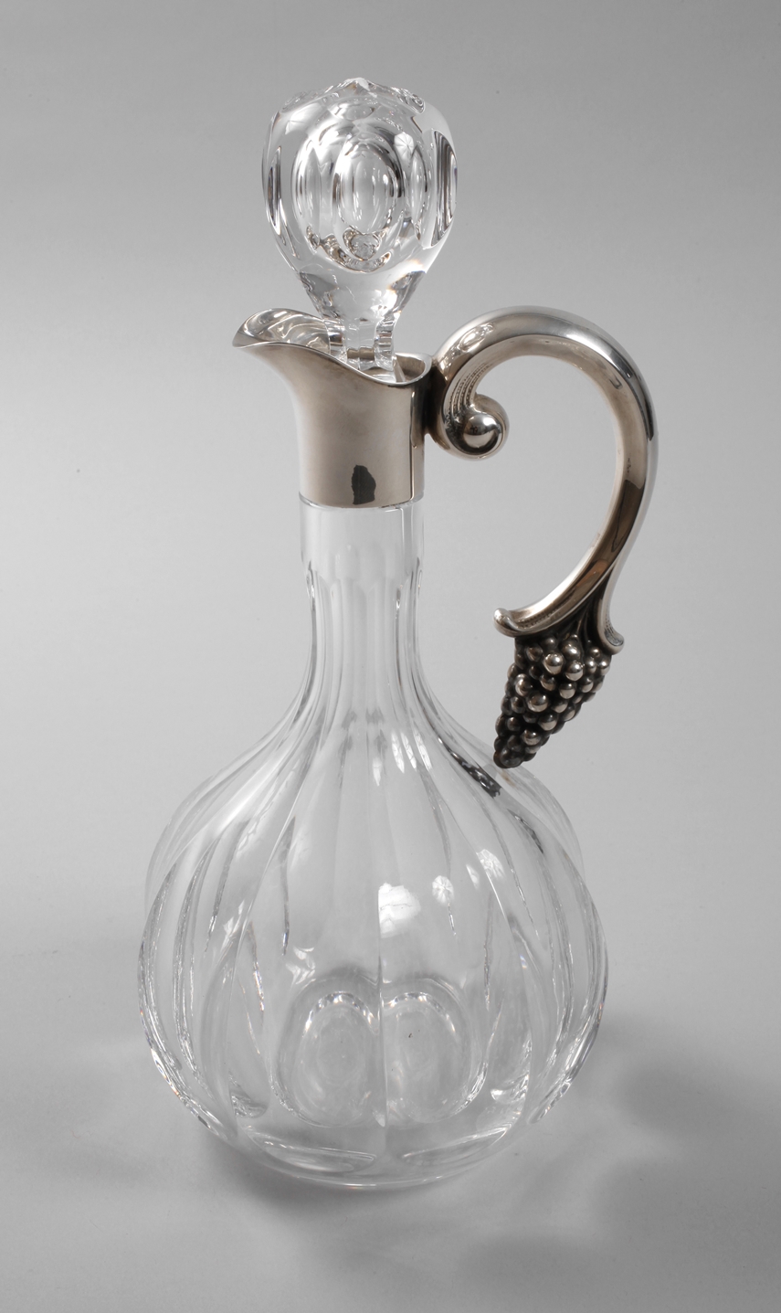 Wine carafe with silver mount
