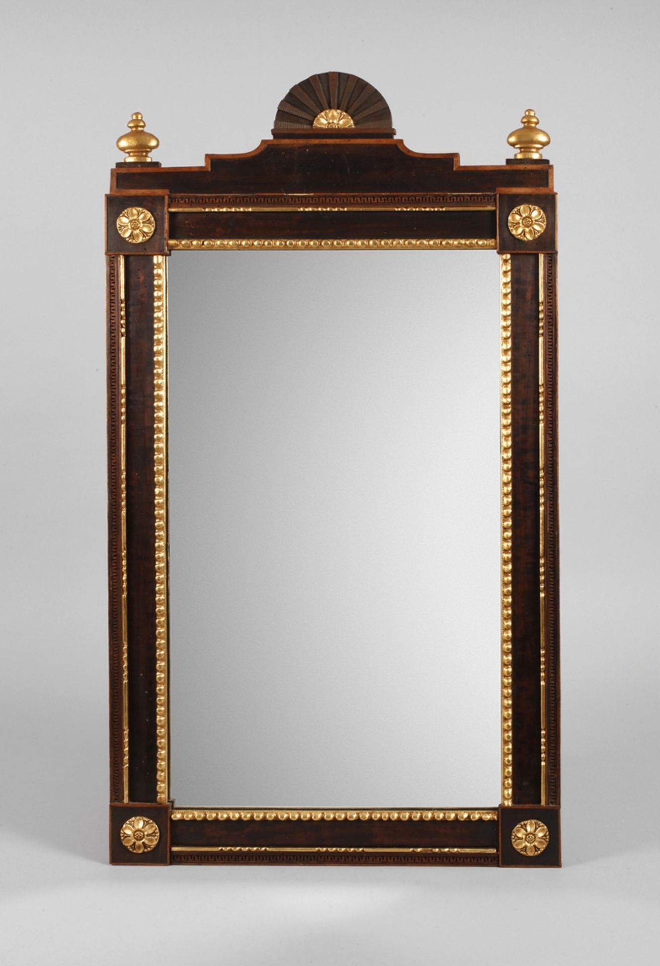 Classical wall mirror
