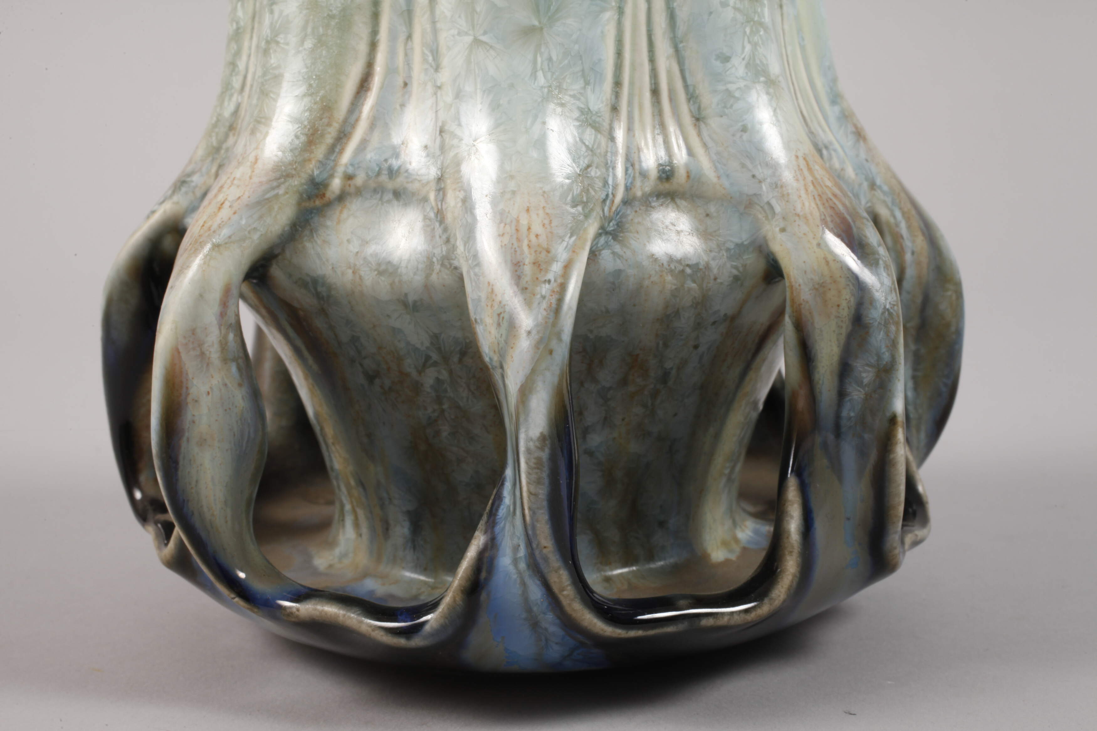 Zsolnay Pécs organic crystalline glaze vase - Image 3 of 4