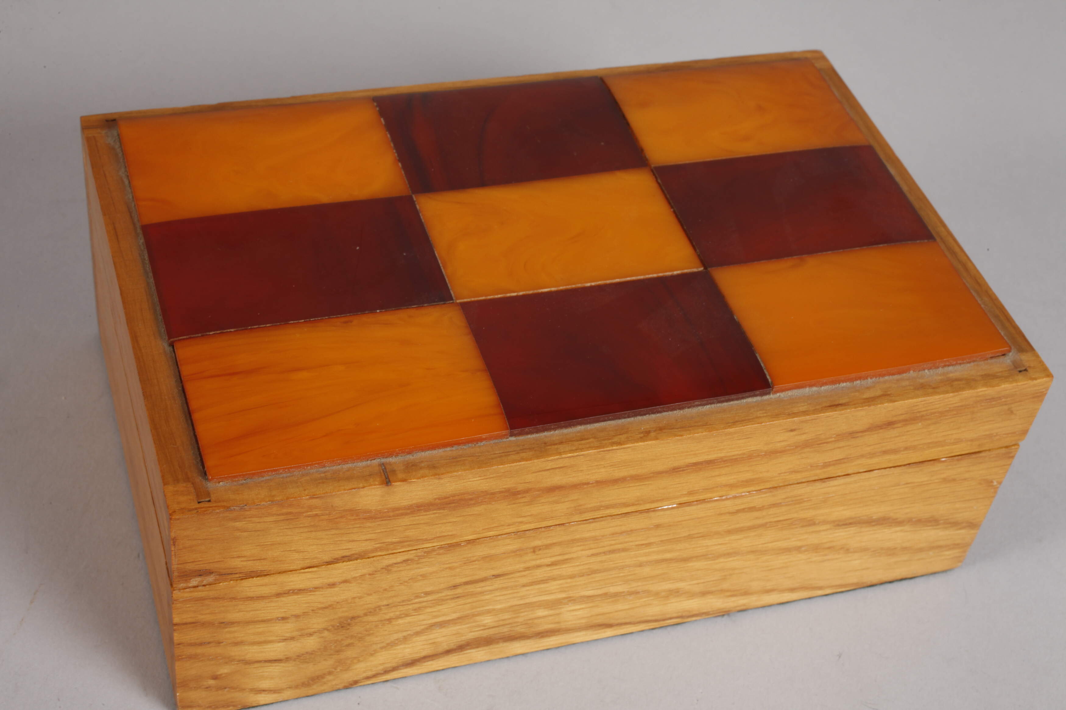 Chess set in amber look - Image 5 of 5