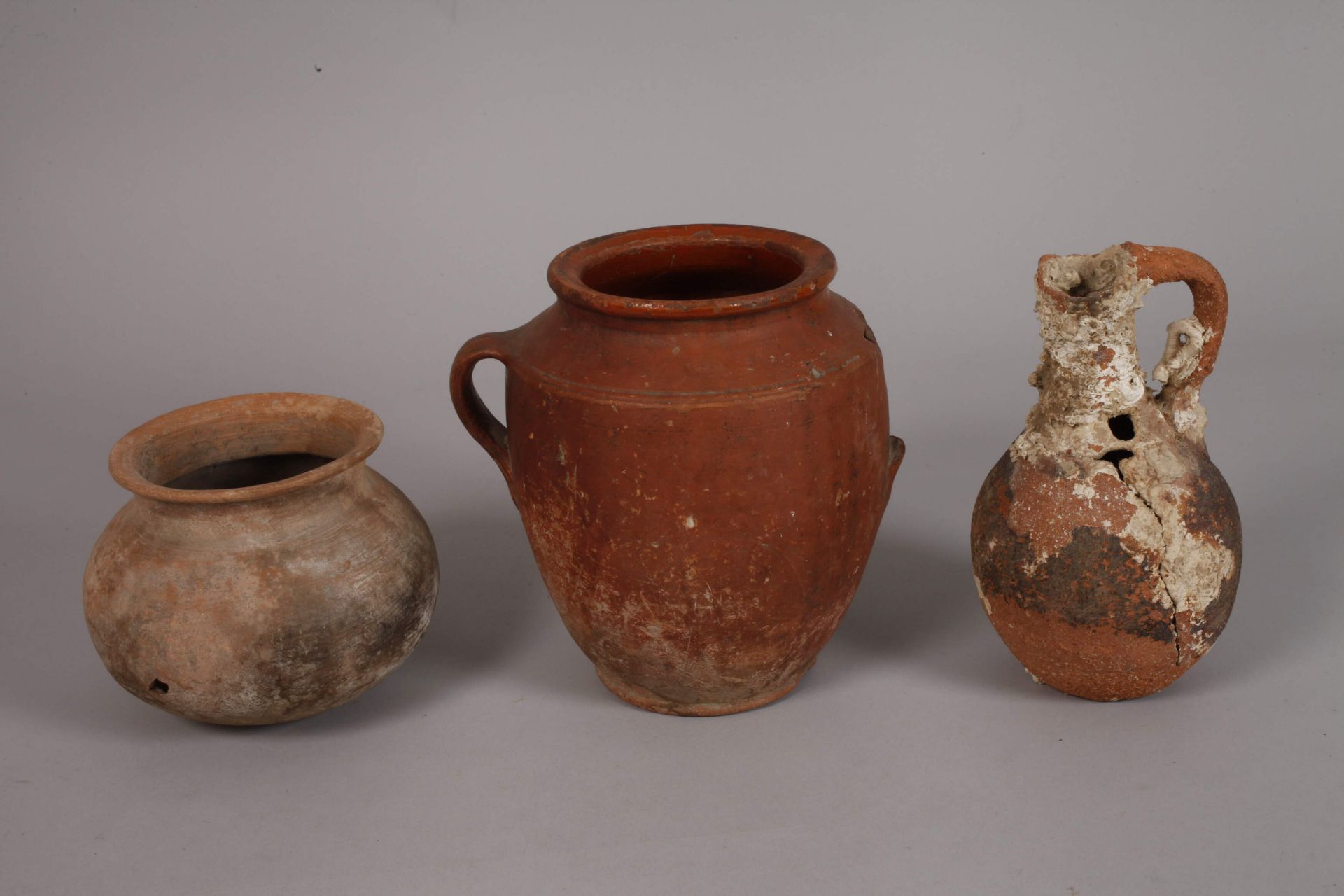 Convolute of antique artefacts - Image 8 of 9