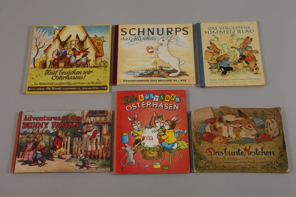 Convolute of picture books for Easter - Image 3 of 3