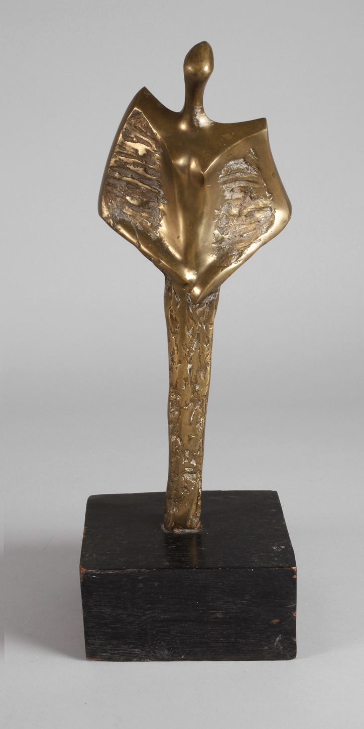 Mpambukidi Nlunfidi, modern bronze figure