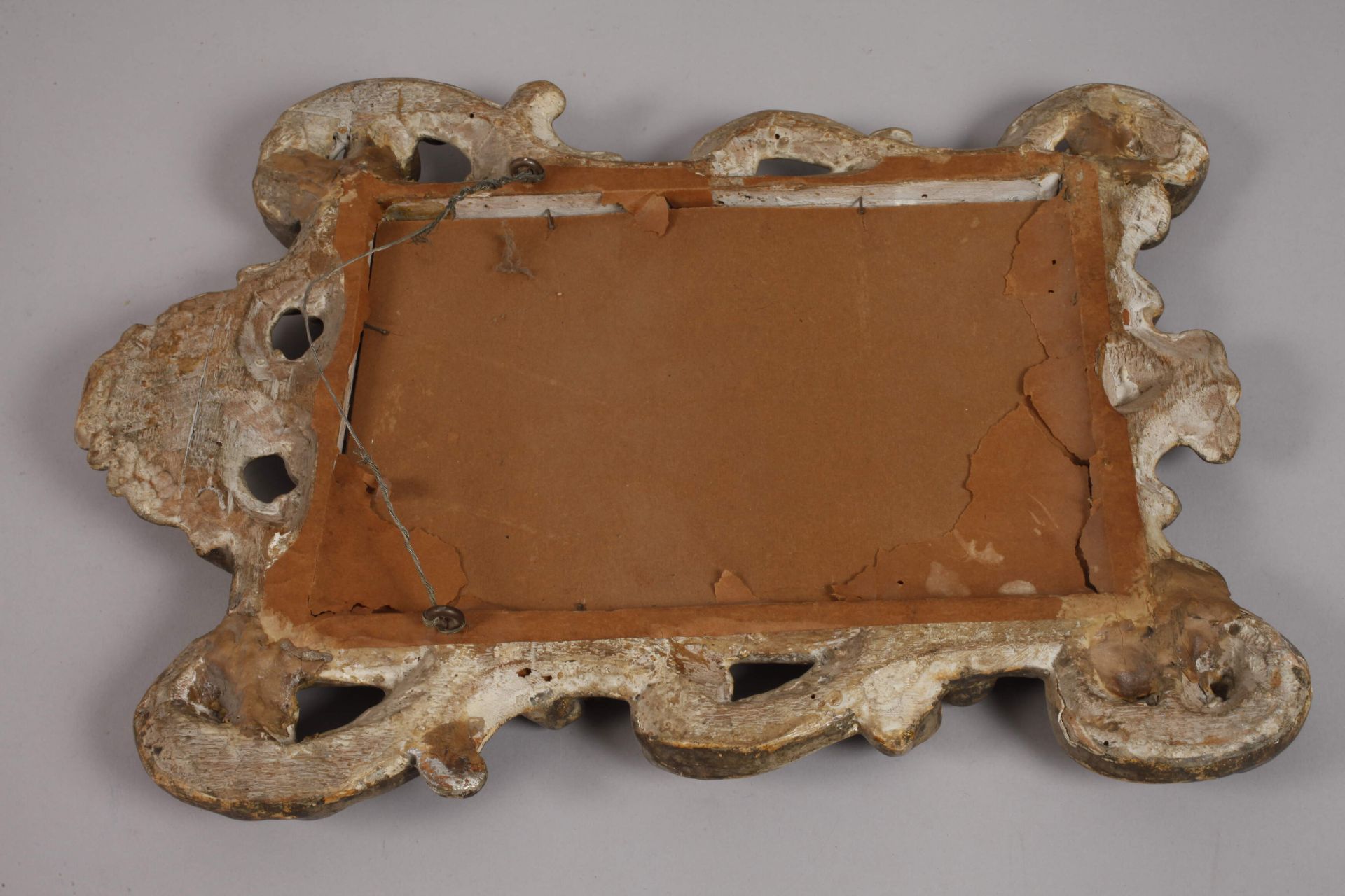 Small baroque wall mirror - Image 4 of 4