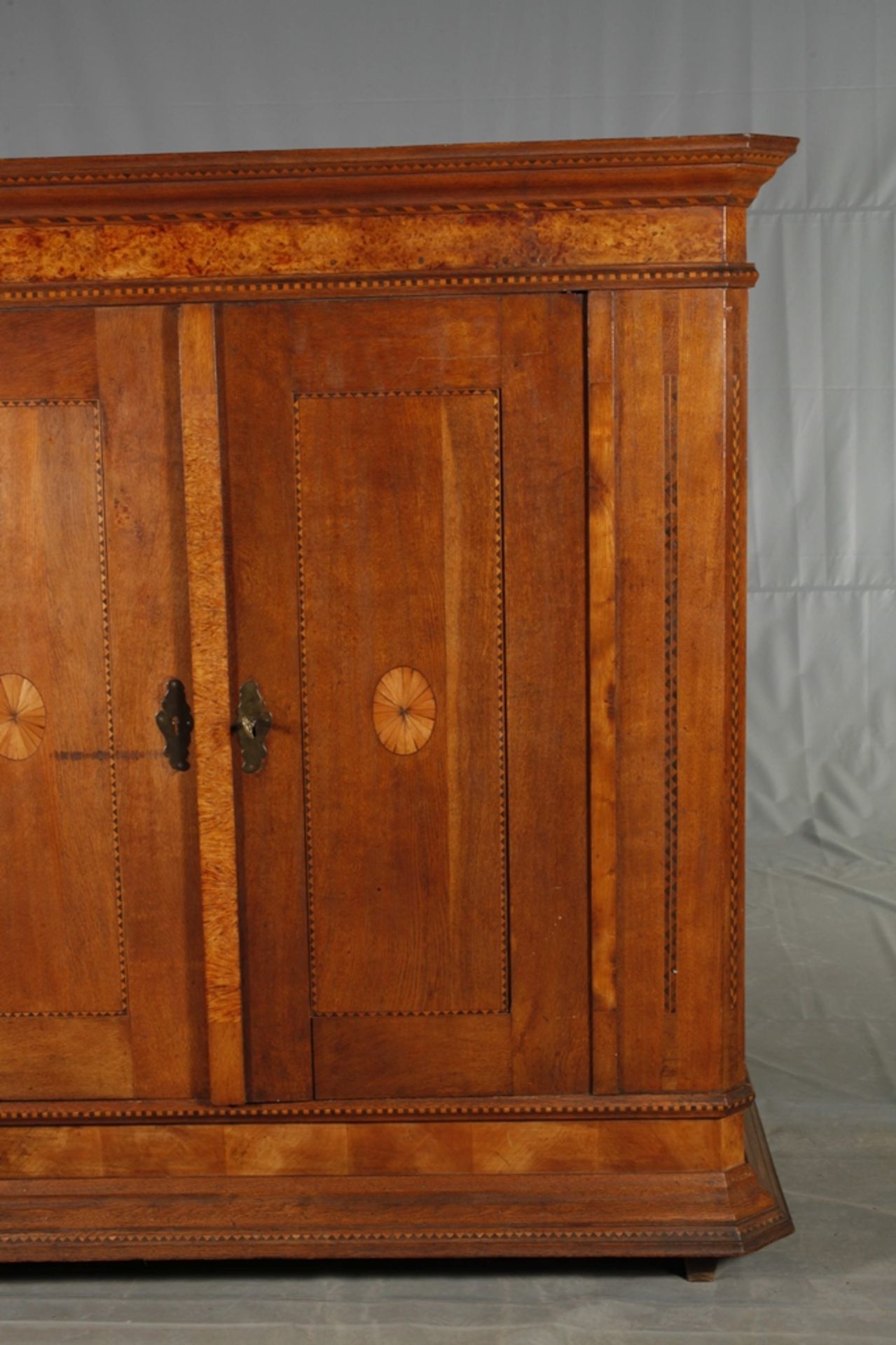 Large hall cupboard - Image 2 of 11