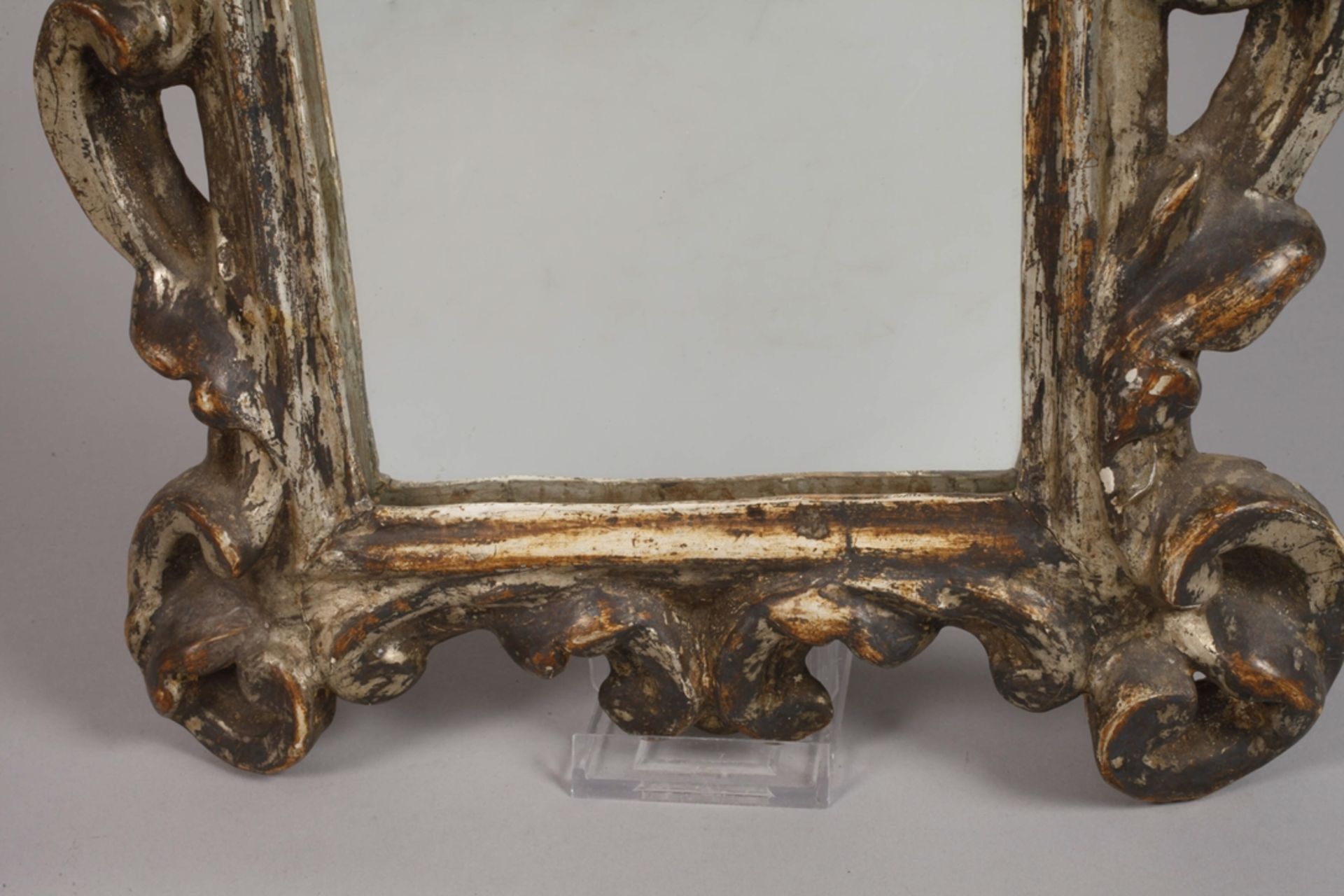 Small baroque wall mirror - Image 3 of 4