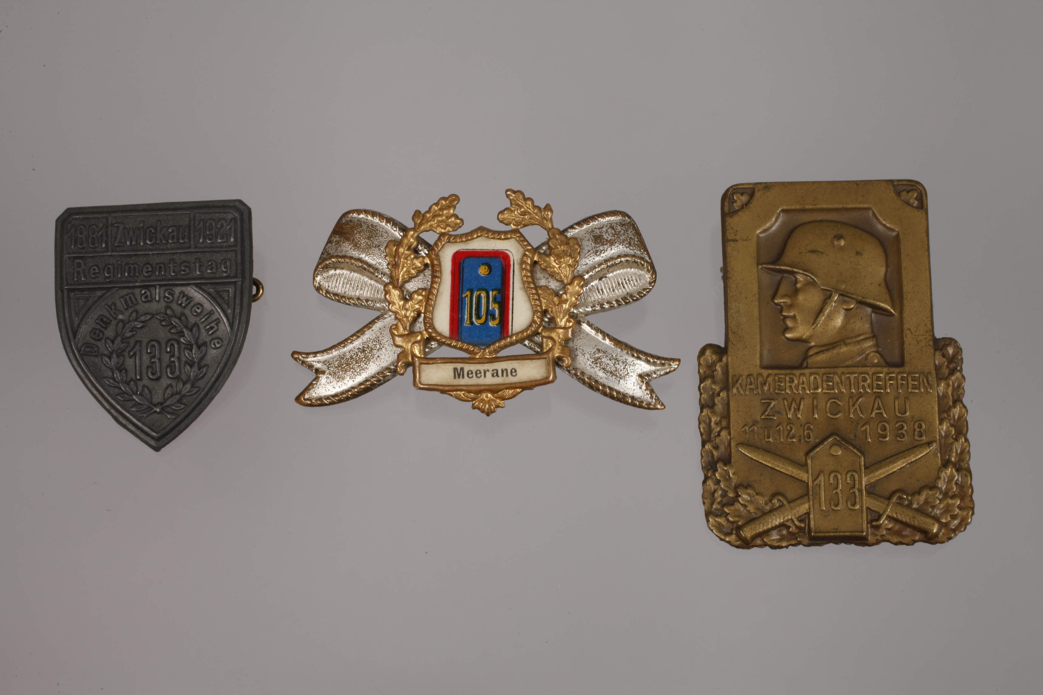 A collection of Saxon military badges - Image 3 of 4