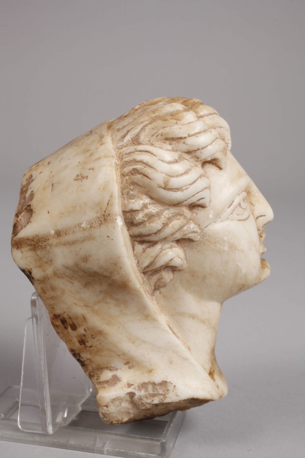 Marble headpiece - Image 3 of 4