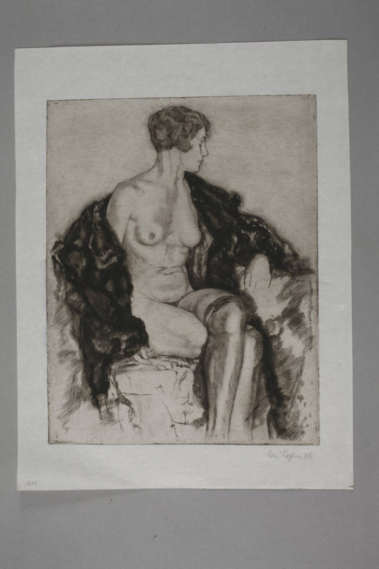 Heinz Hoffmeister, Sitting female nude - Image 2 of 3