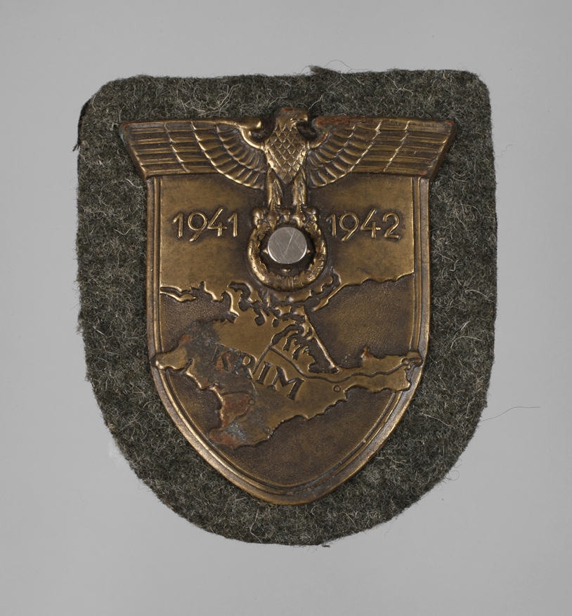 Crimean sleeve shield