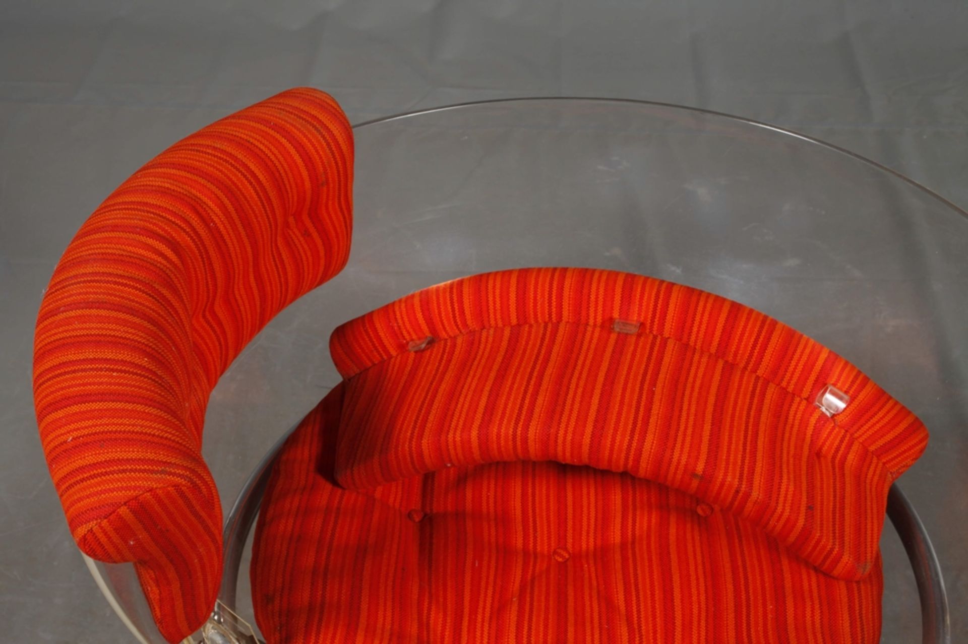 Plexiglass shell armchair - Image 5 of 5