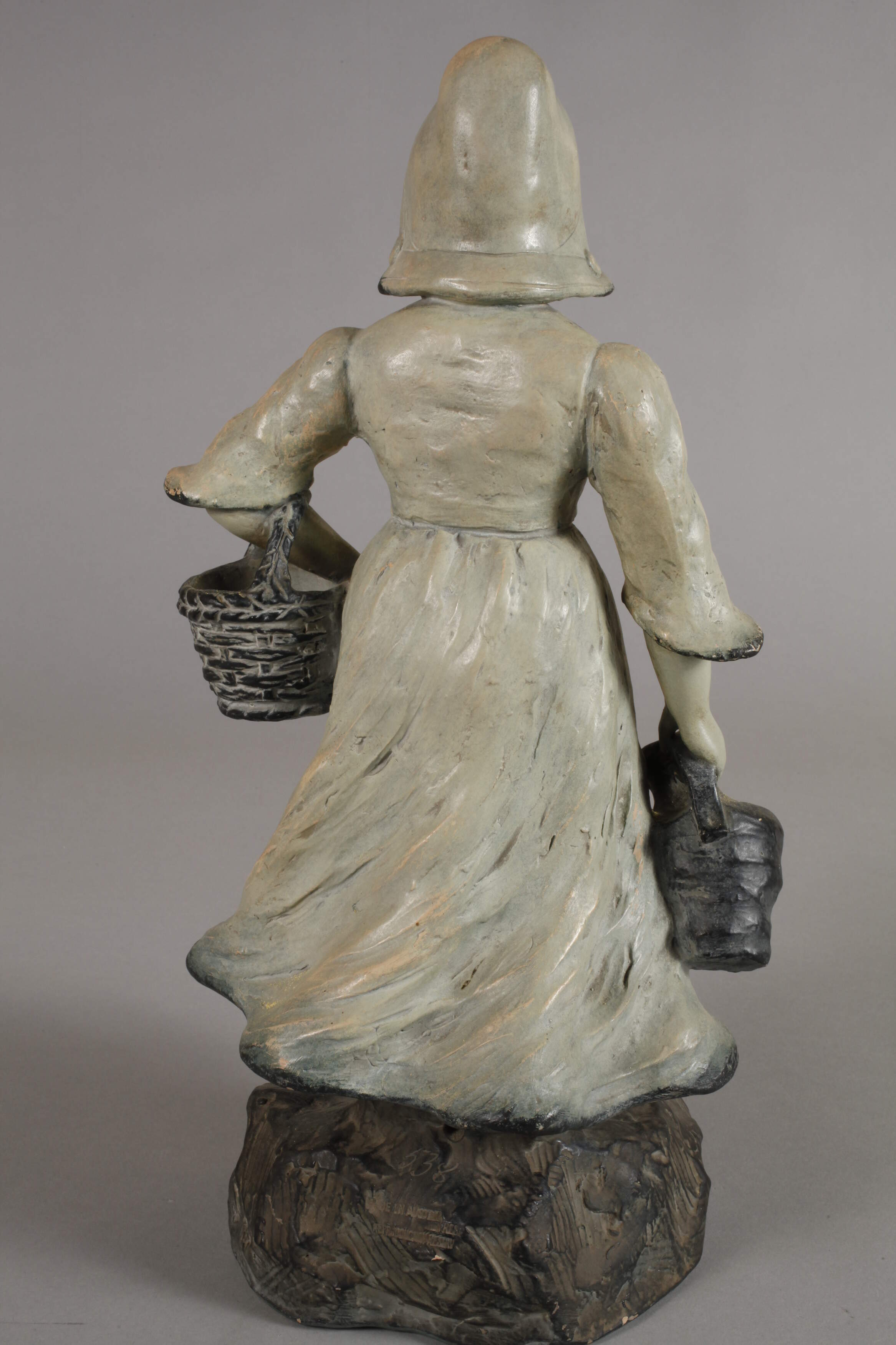 Water carrier - Image 4 of 6