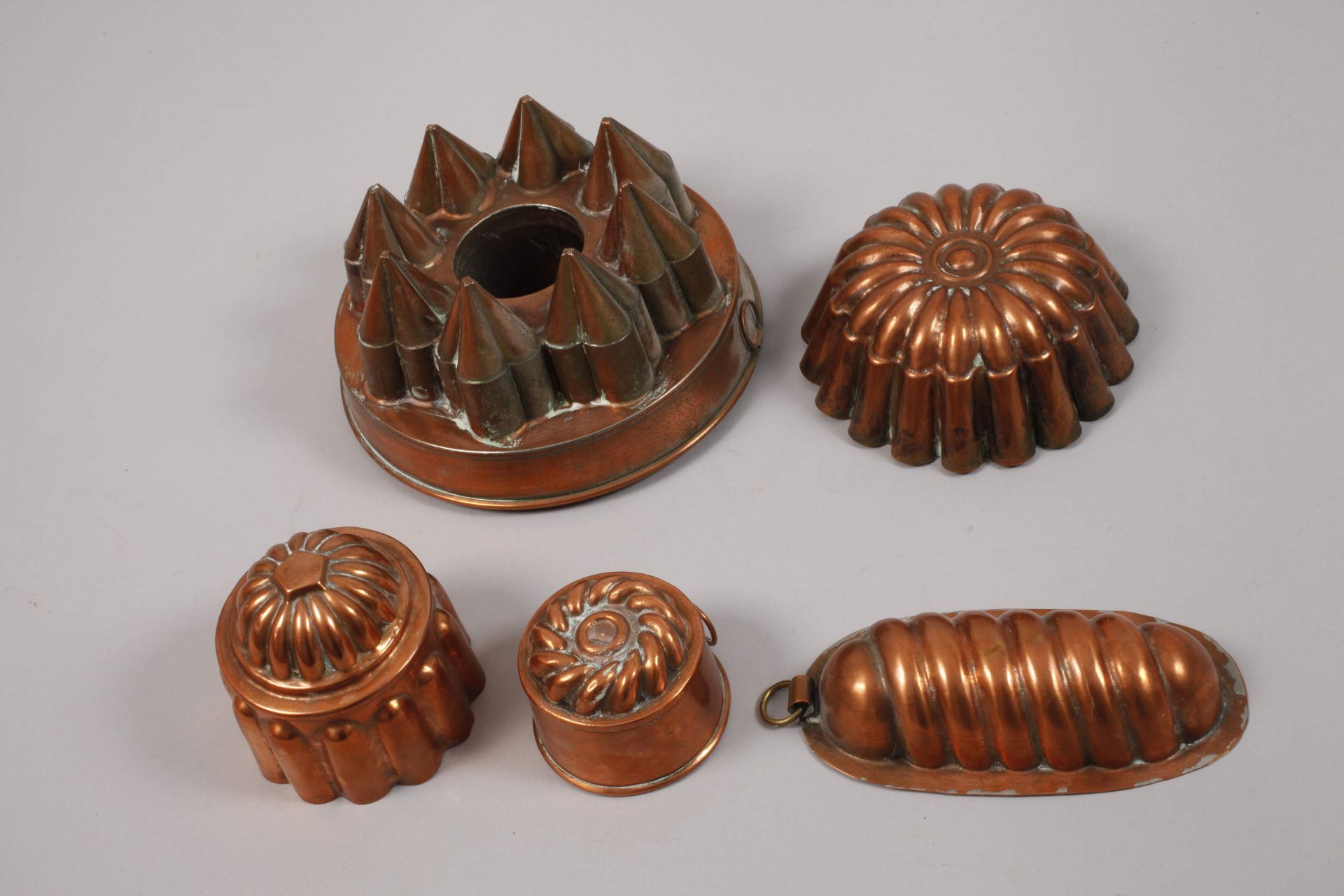 Convolute of copper moulds - Image 3 of 3