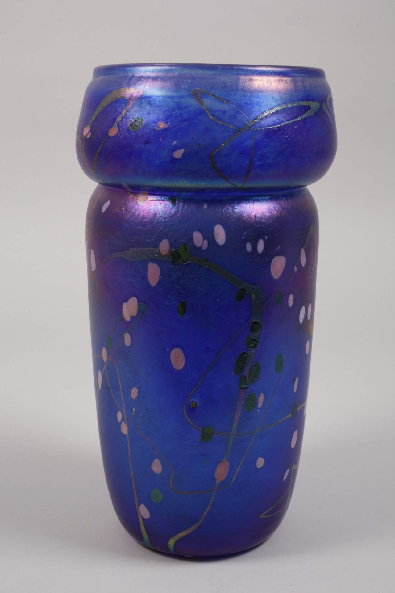 Large vase of studio glass - Image 3 of 5