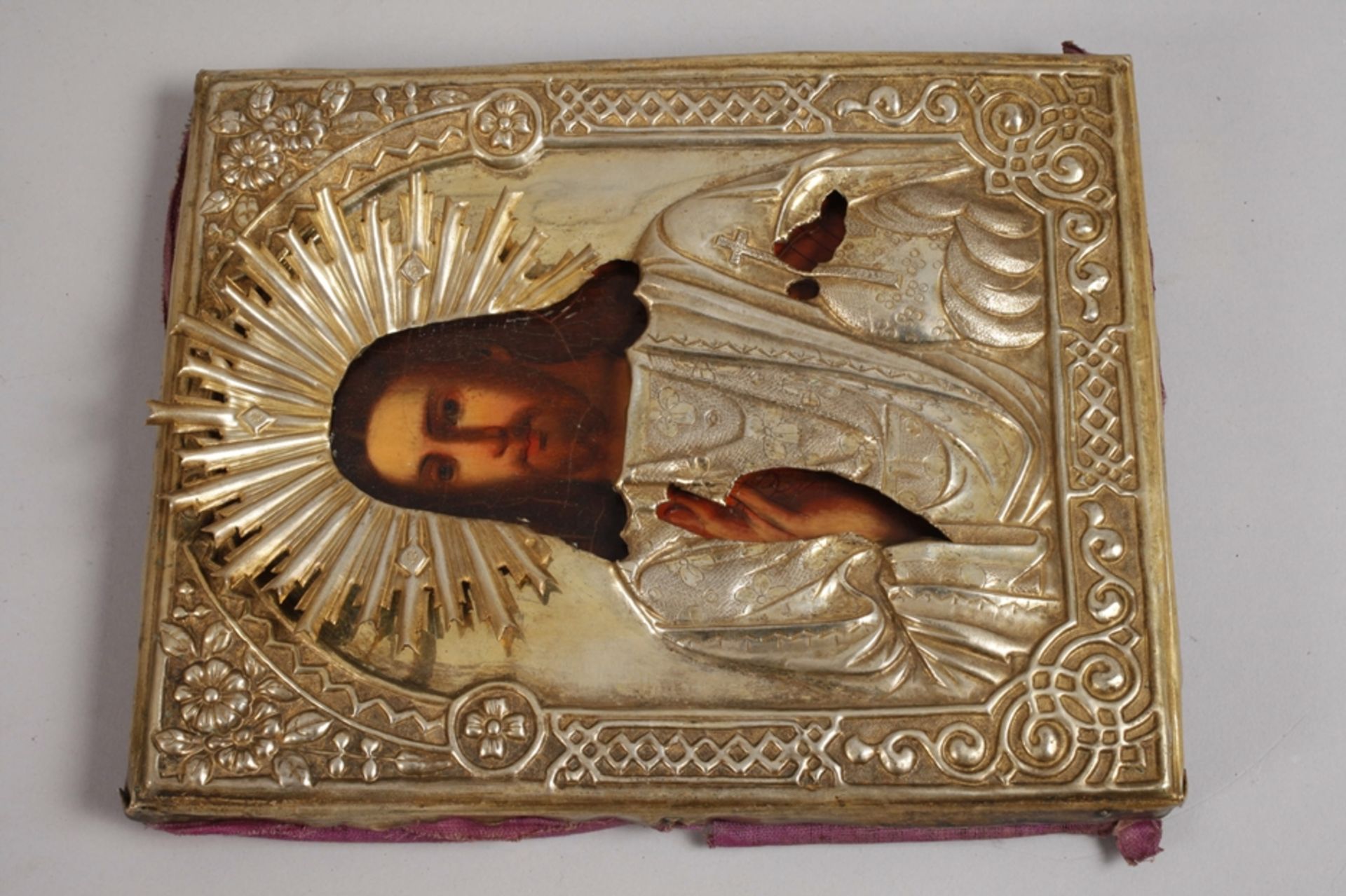 Icon in a diorama - Image 8 of 8