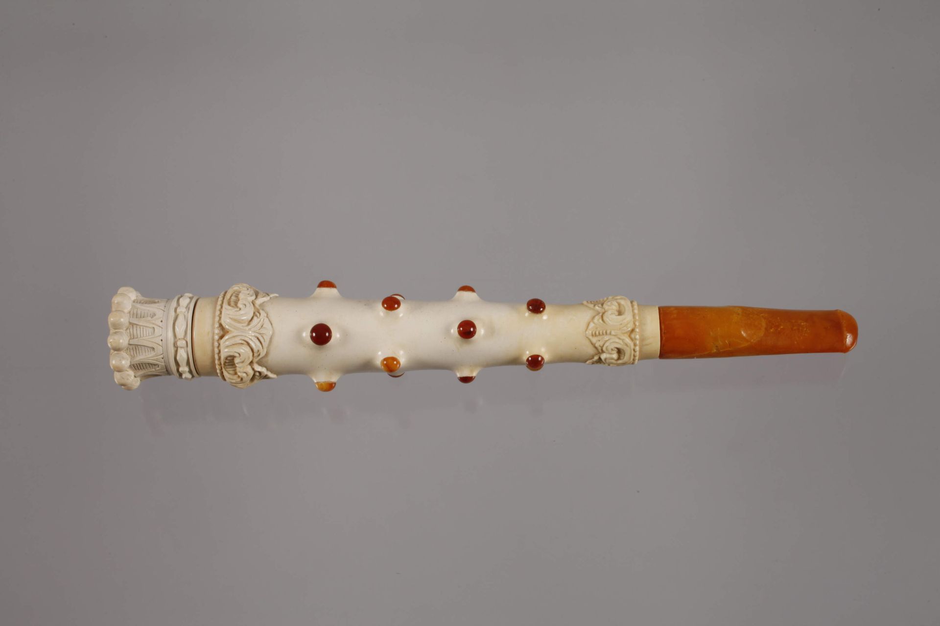 Cigarette holder - Image 2 of 6