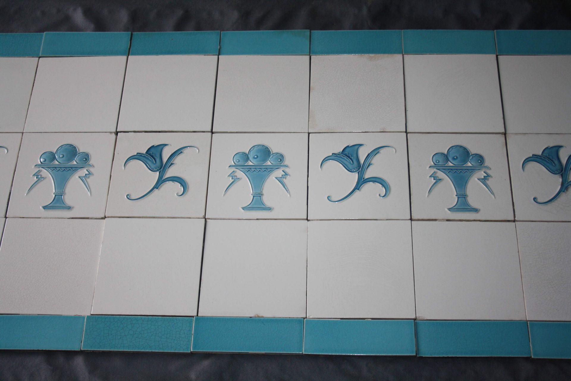 Convolute of wall tiles Art Deco - Image 7 of 7