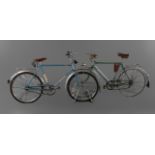 Zwei Fahrräder