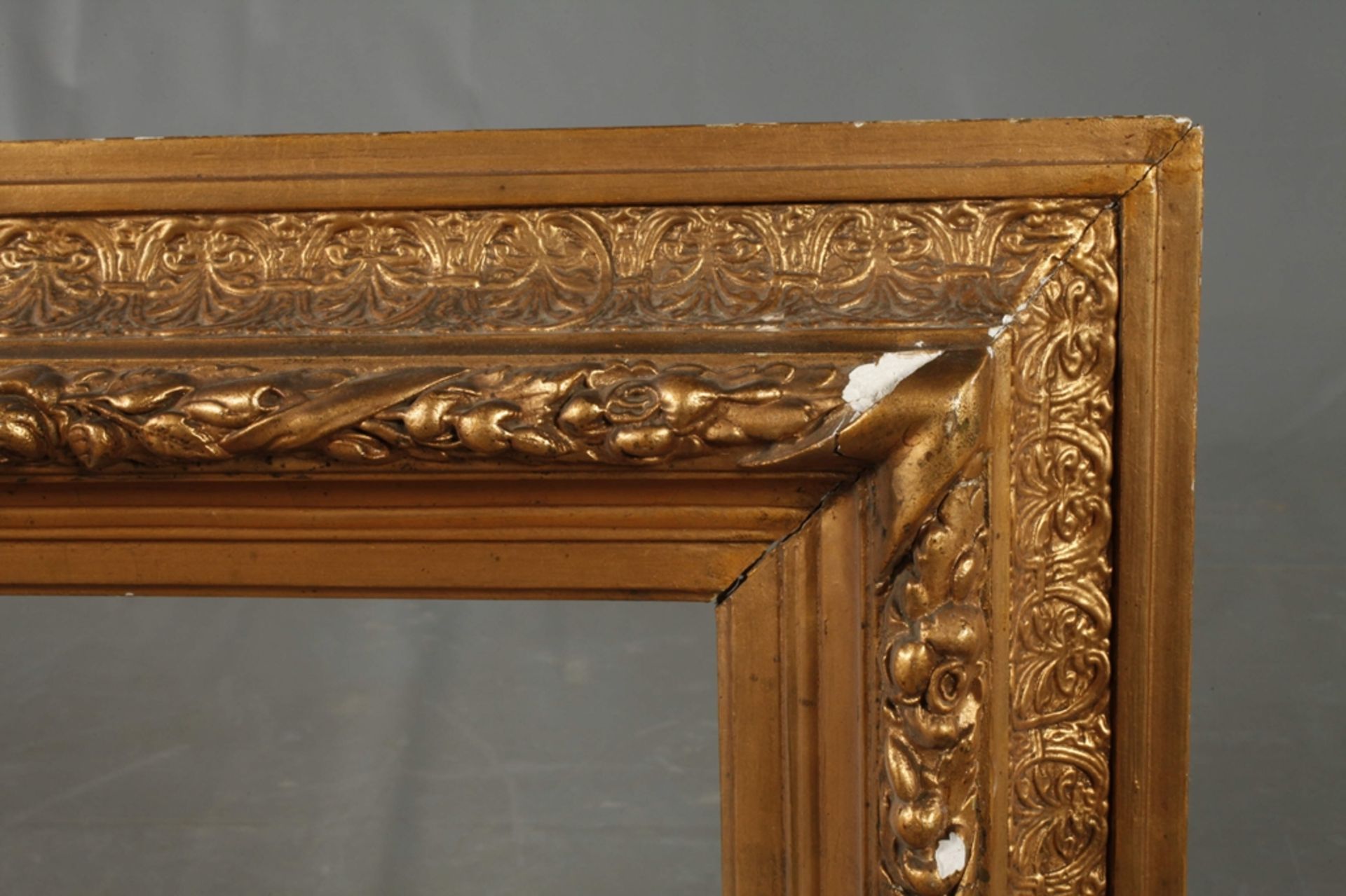 Gründerzeit-gold stucco frame - Image 2 of 3
