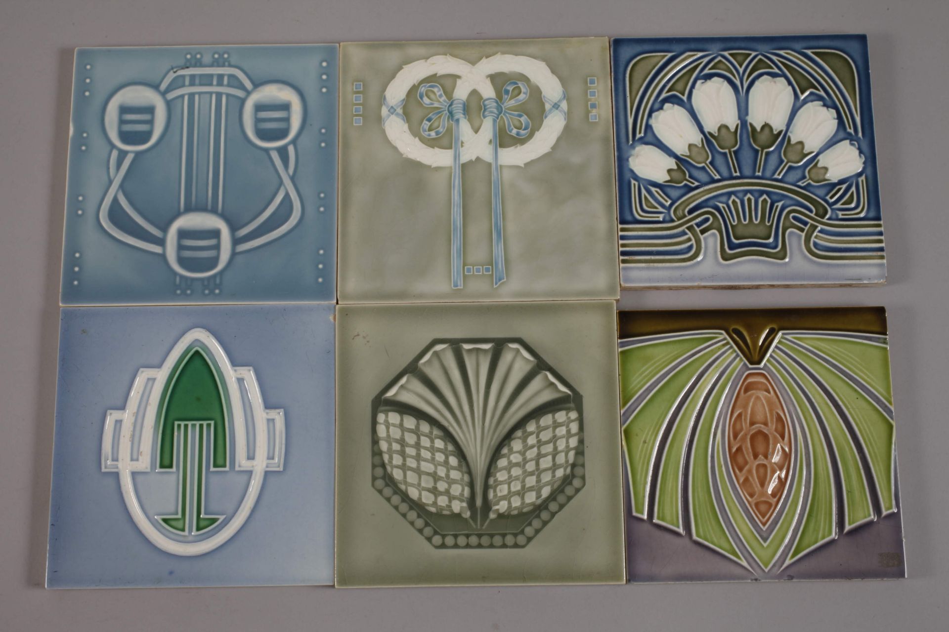 Ten Art Nouveau tiles - Image 2 of 3