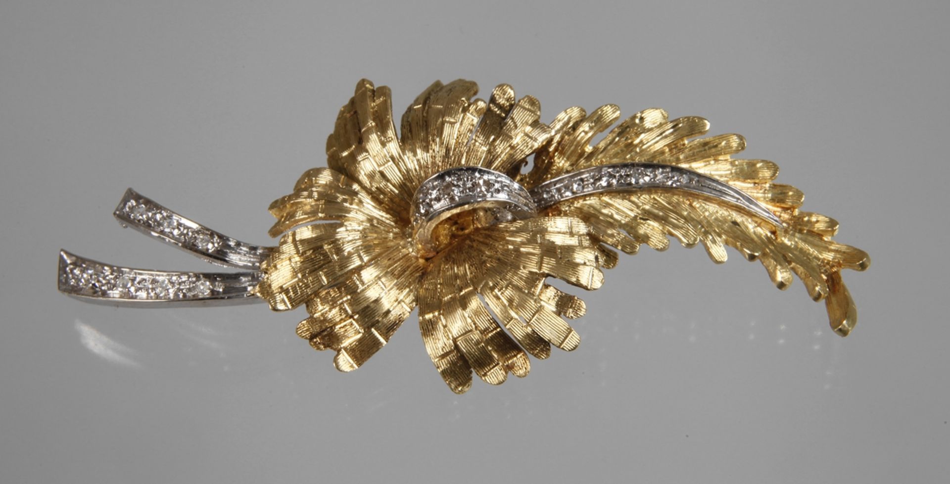 Diamond brooch