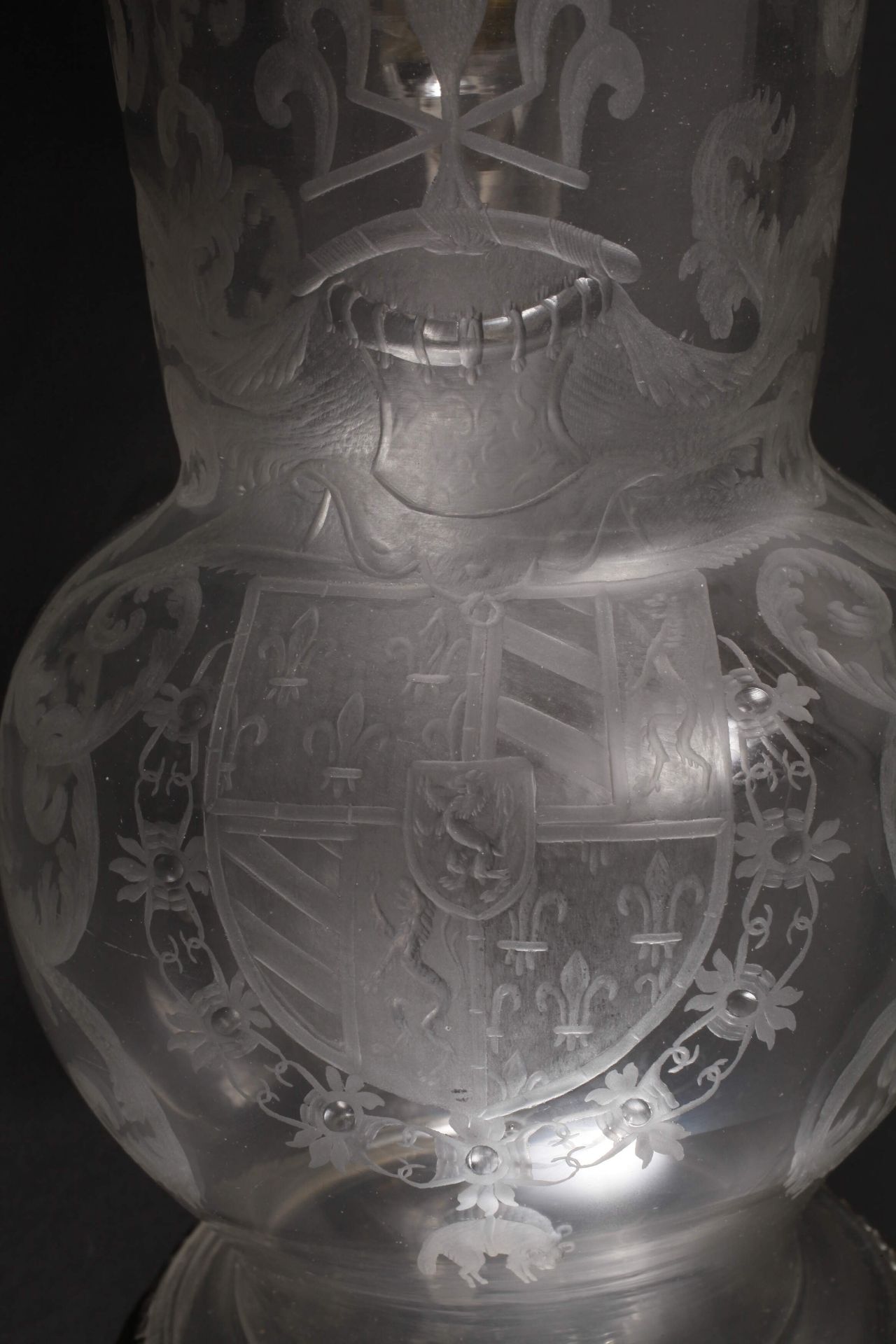 Arms jug of the House of Burgundy 1724 - Image 2 of 10