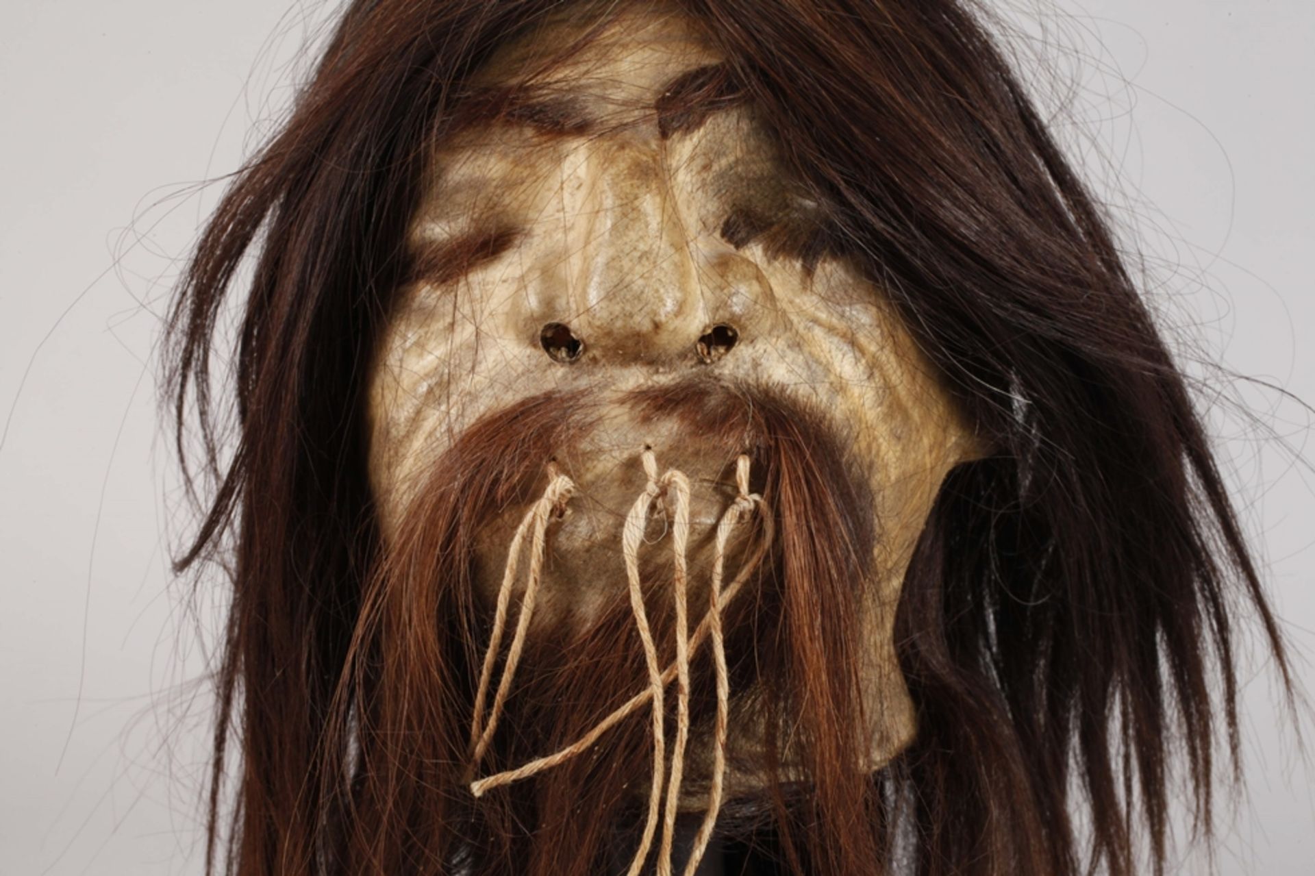 Shrunken head replica - Image 3 of 3