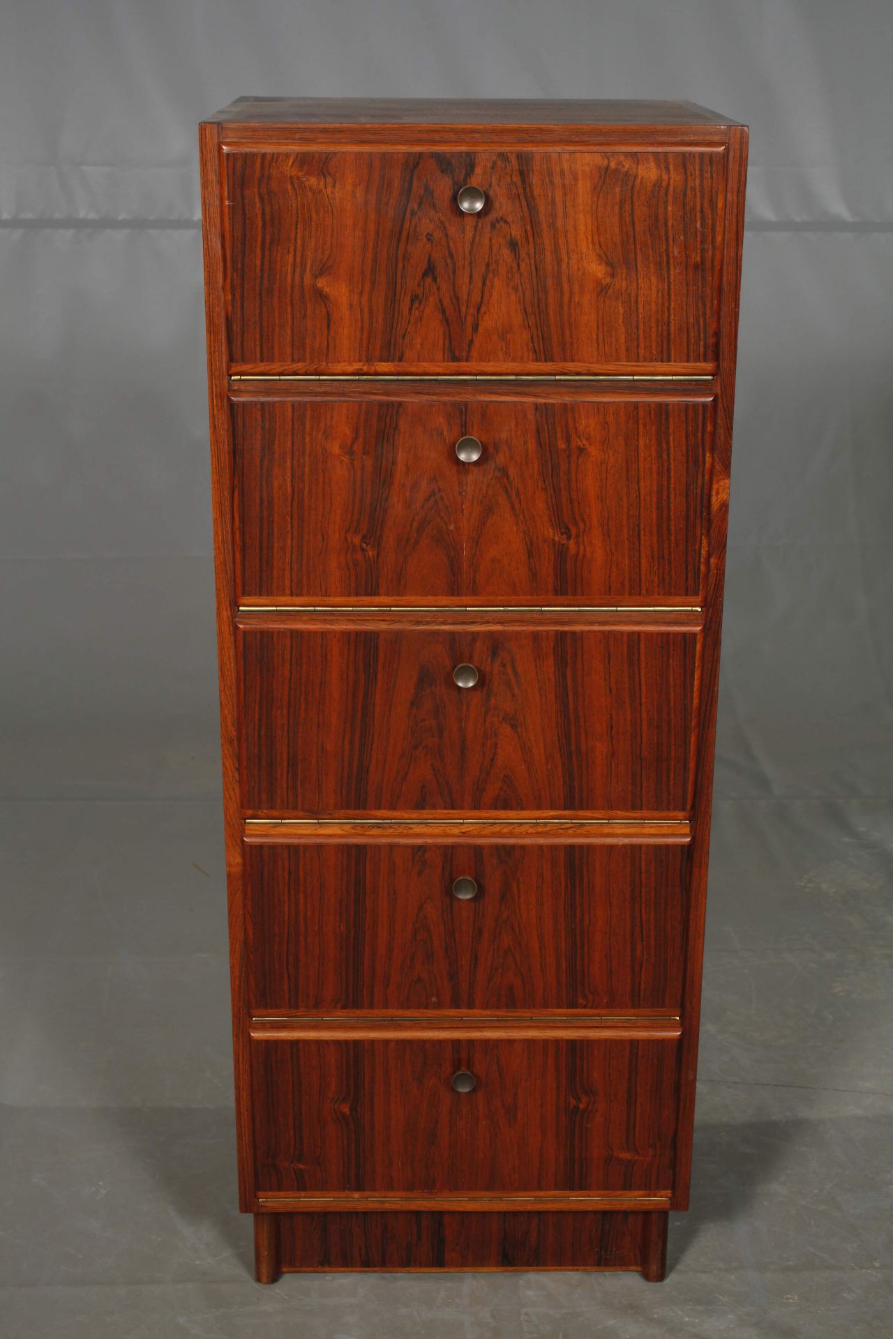 Pair of pillar cabinets - Image 2 of 8