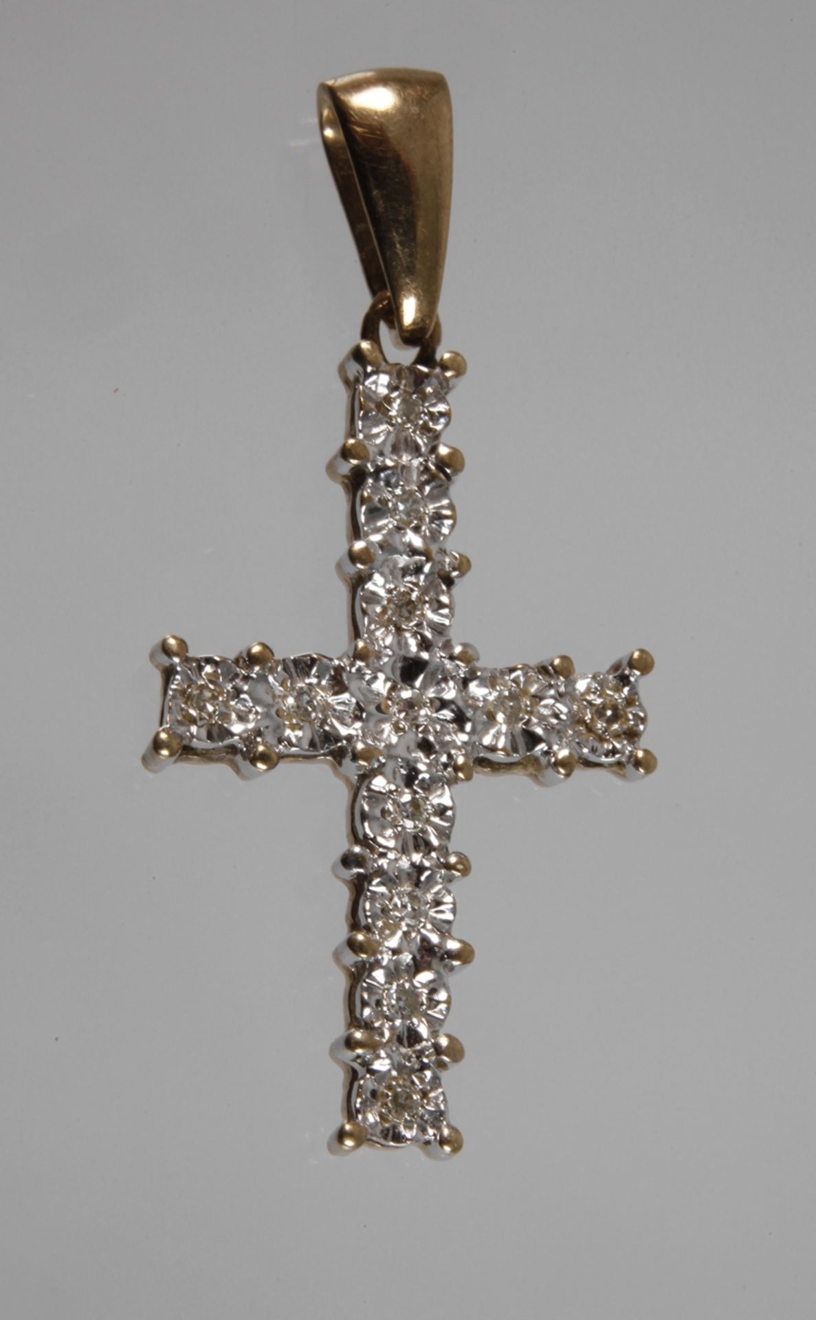 Cross pendant