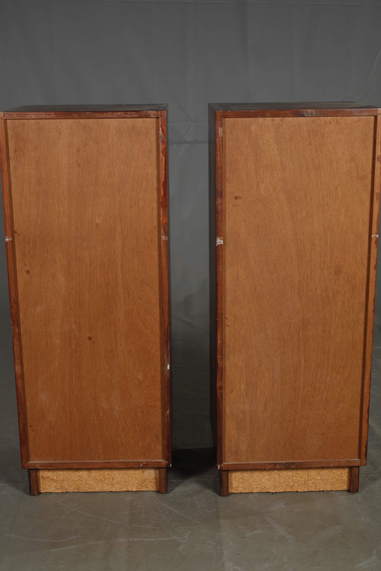 Pair of pillar cabinets - Image 6 of 8