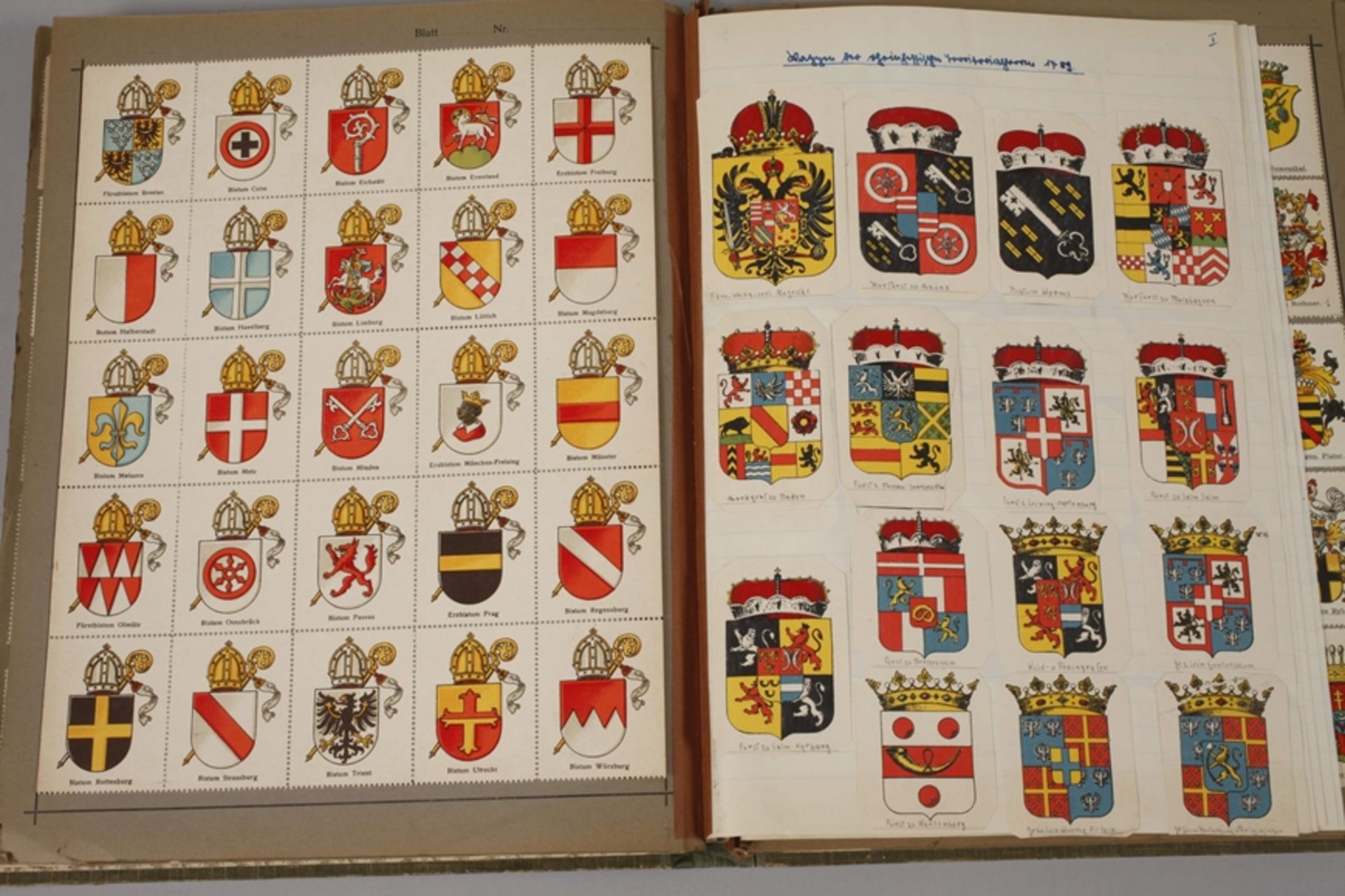 Collection of coats of arms - Image 5 of 12