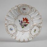 Meissen kleiner Prunkteller "Blume 2"