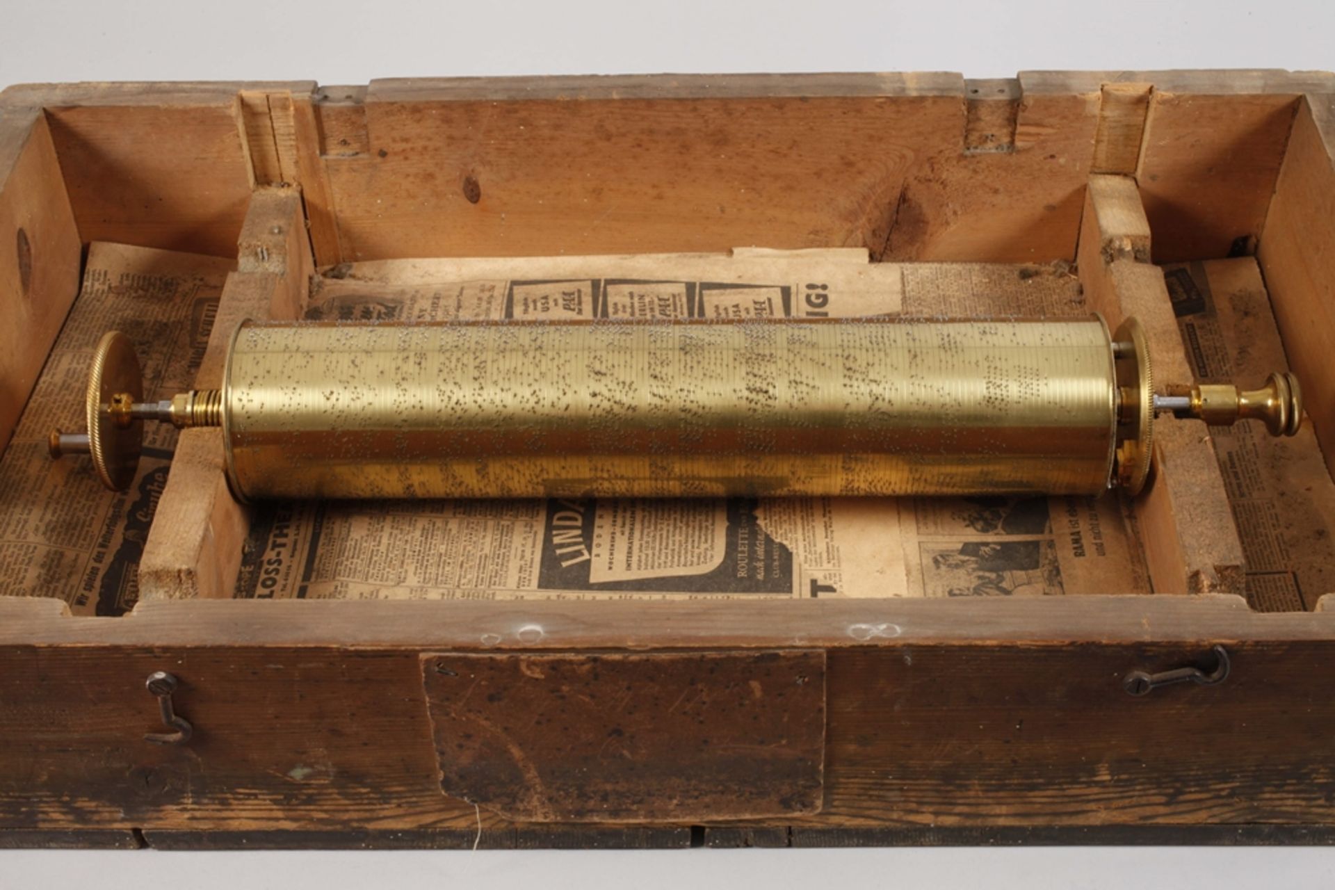 Oversized roller music box B. A. Bremond  - Image 7 of 8