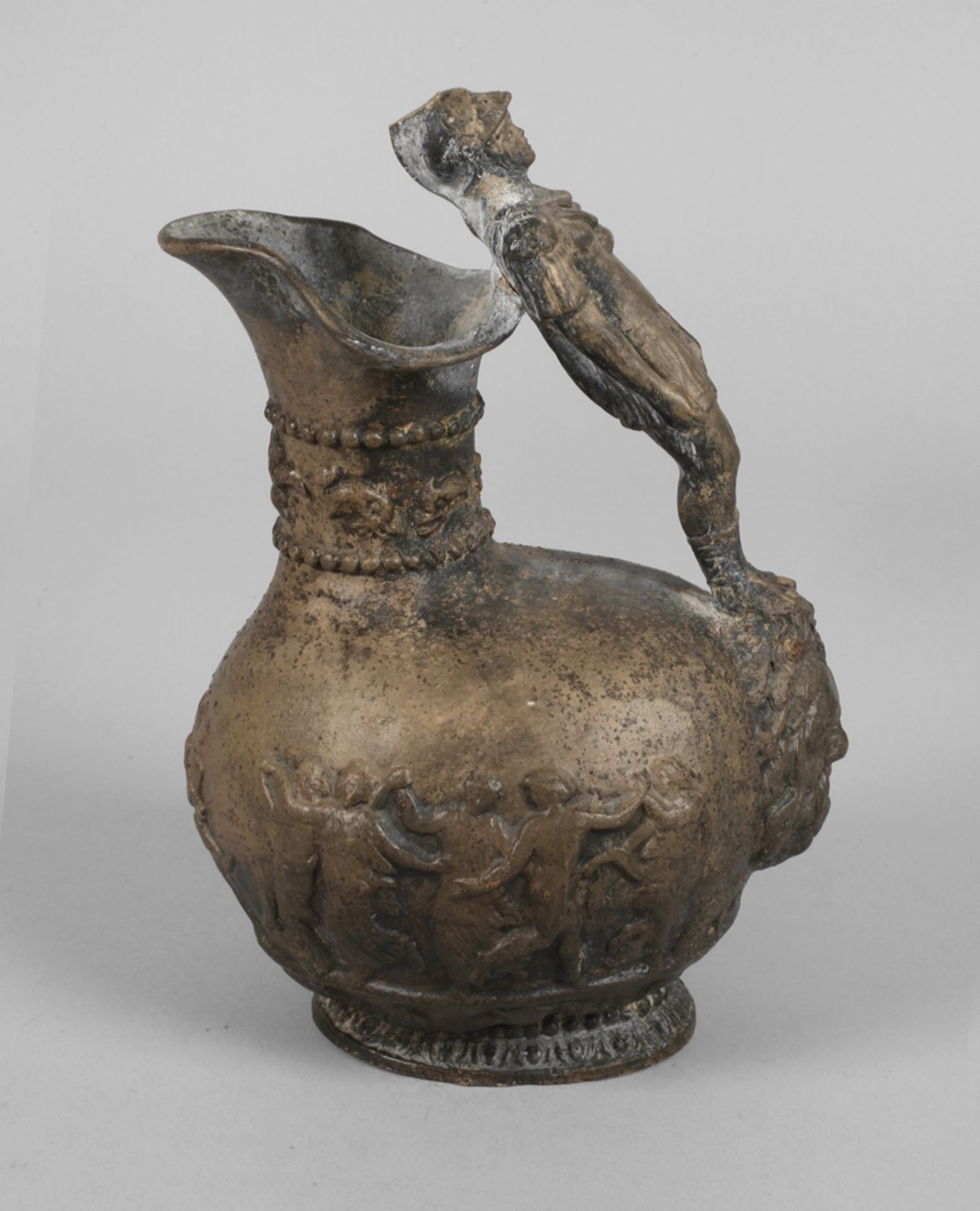 Antique reception of a Greek Oinochoe jug