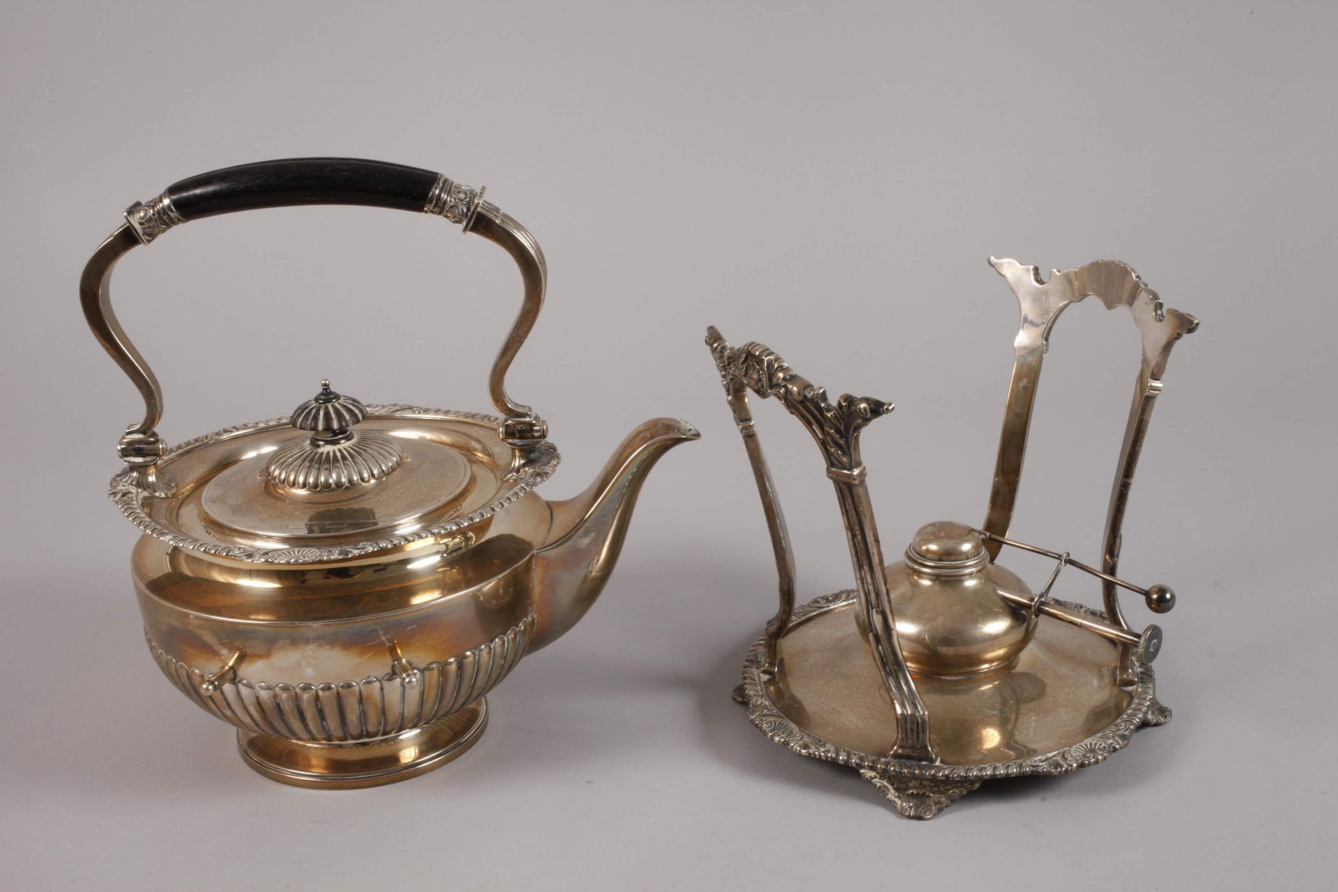 Silver teapot with rechaud - Image 2 of 5