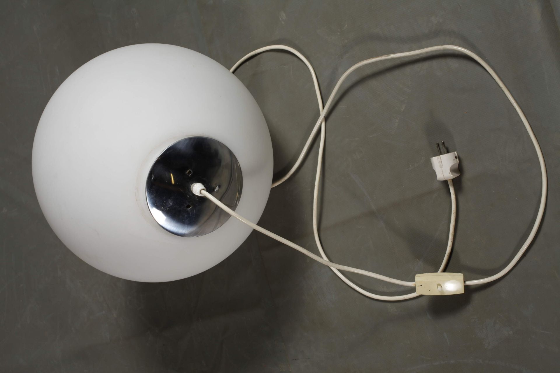 Carl Auböck spherical lamp 4905 - Image 4 of 4