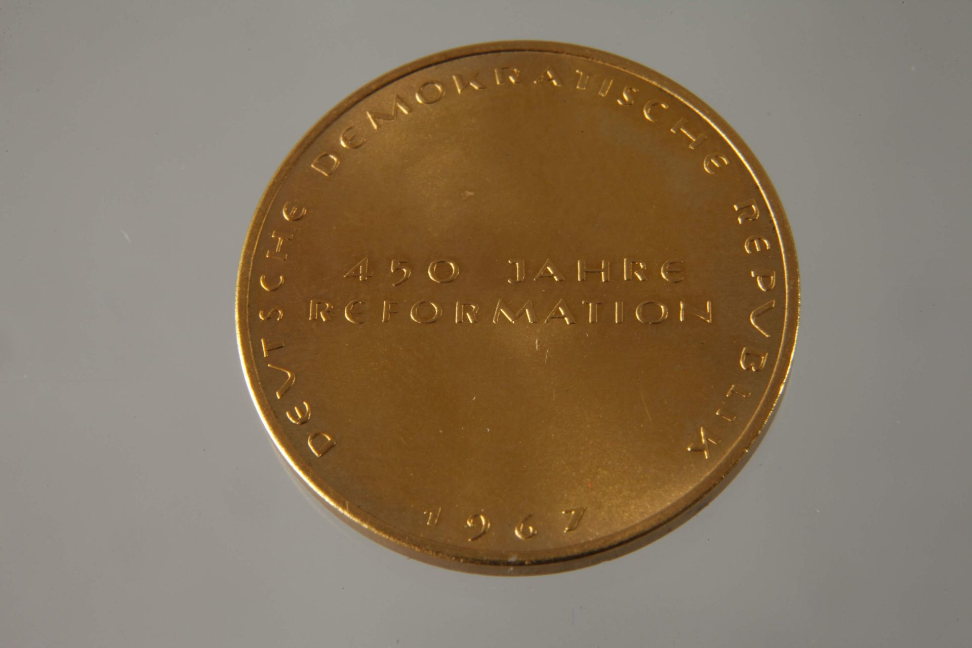 Goldmedaille Reformation DDR - Image 3 of 3