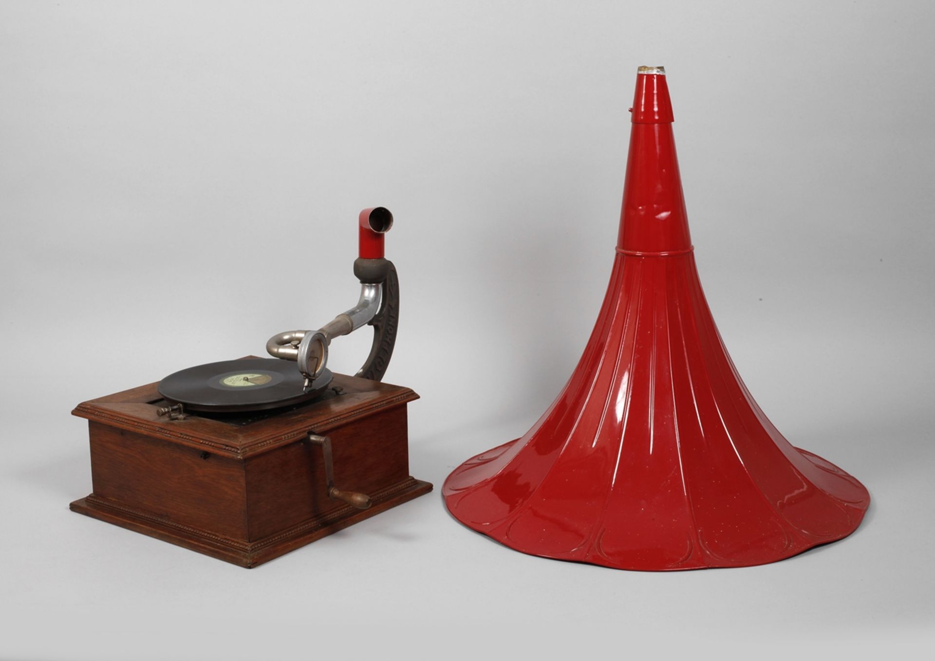 Tabletop gramophone