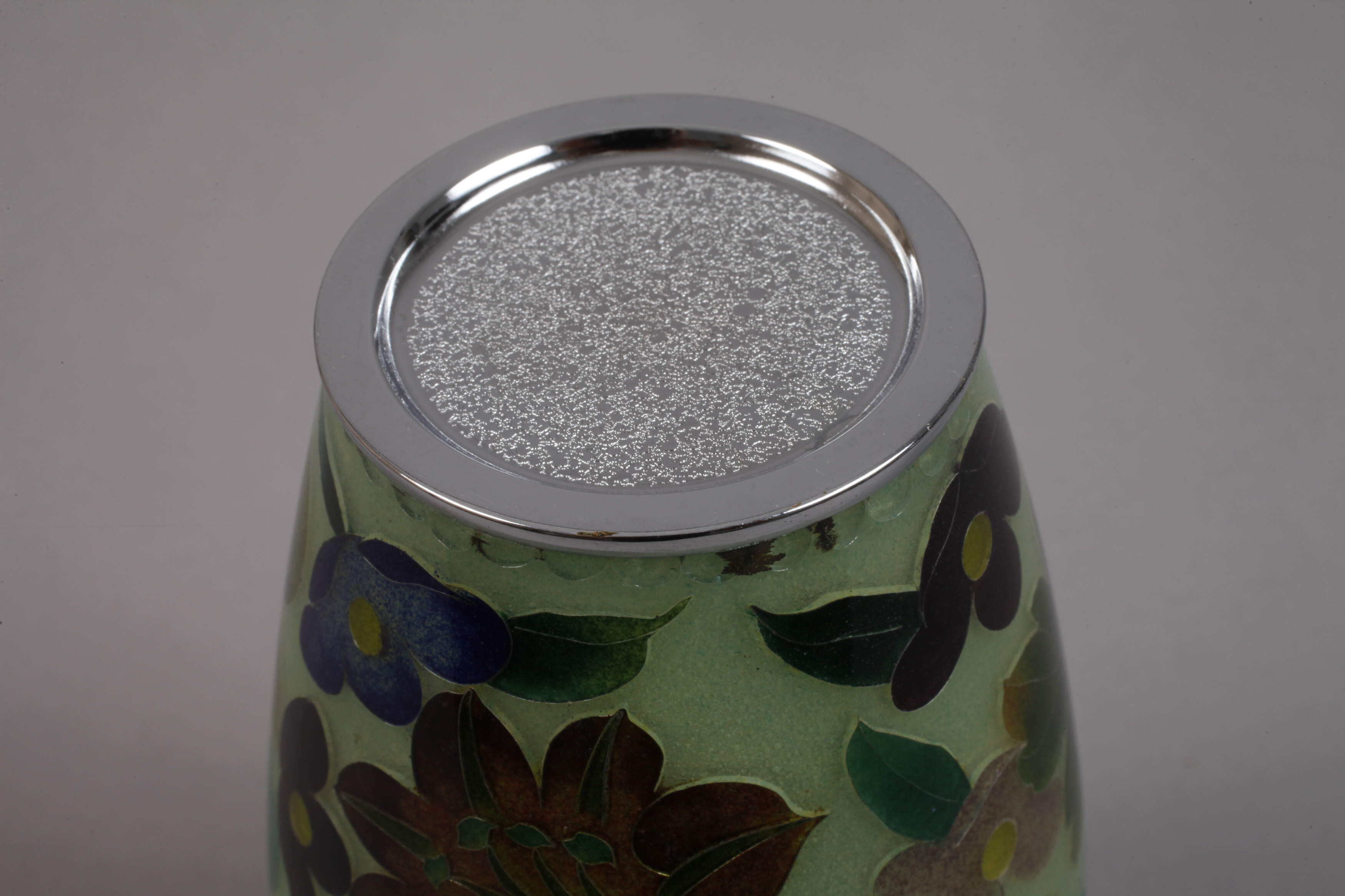 Plique-a-jour vase - Image 5 of 7