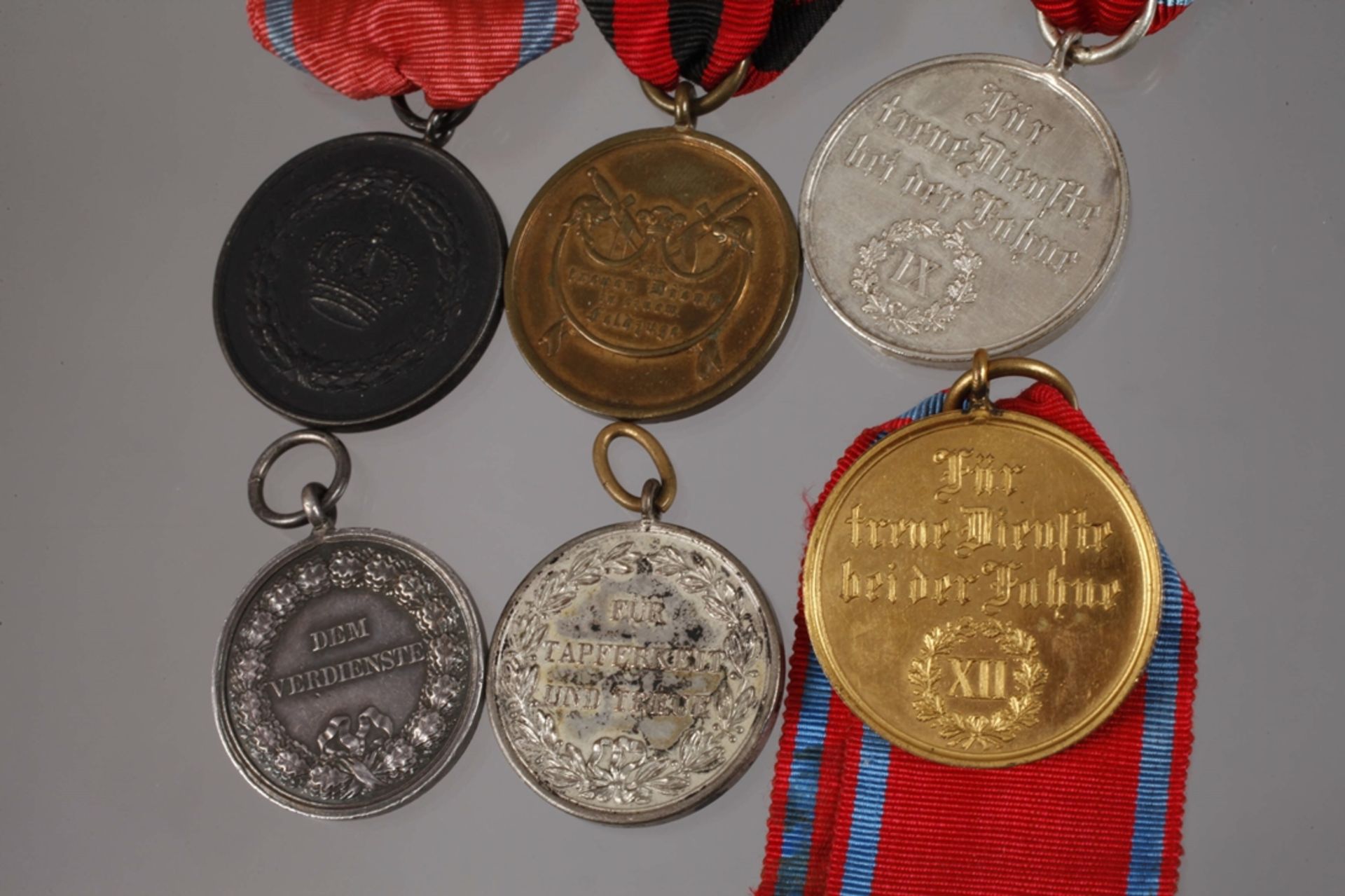 Sechs Medaillen Württemberg - Bild 3 aus 3