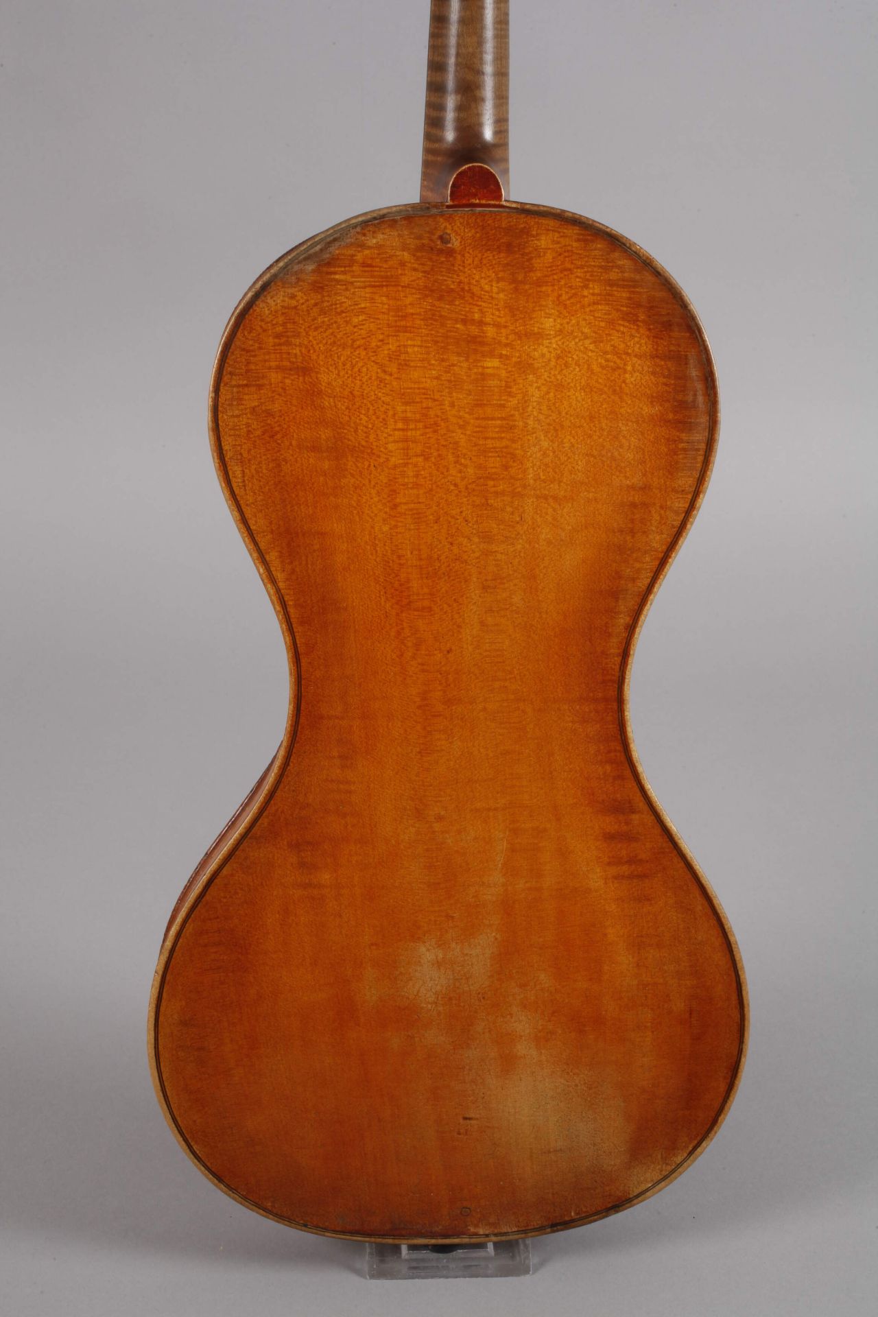 Violine in Gitarrenform - Bild 3 aus 7